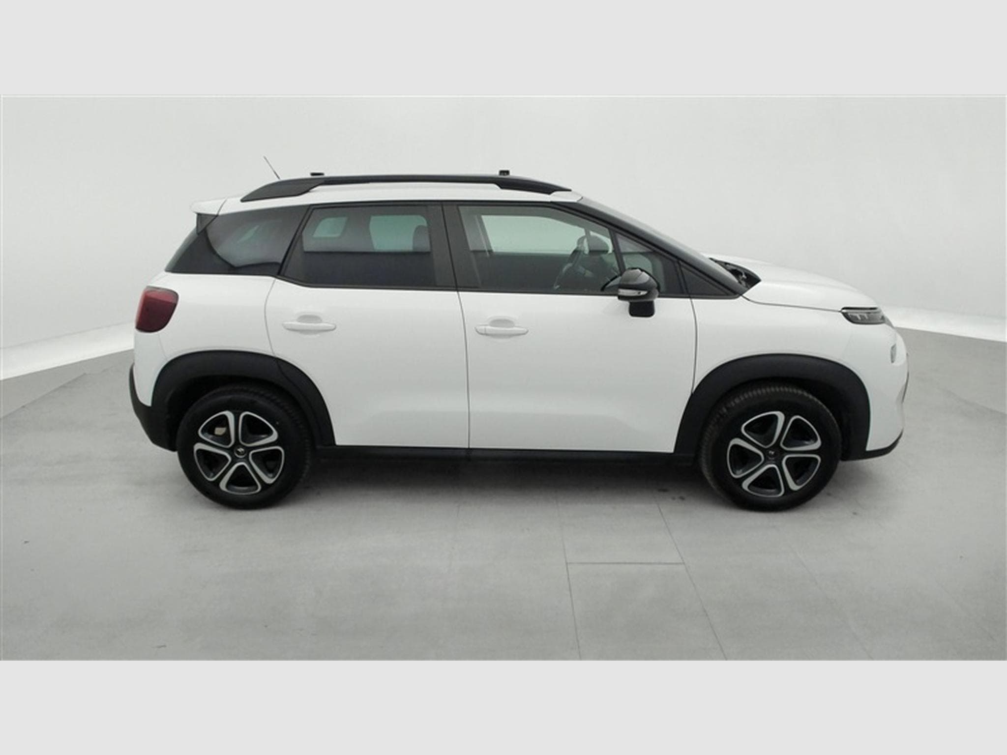 Citroen C3 Aircross 1.2 PureTech 130Cv EAT8 Feel CARPLAY / PDC (2022) - Photo 22
