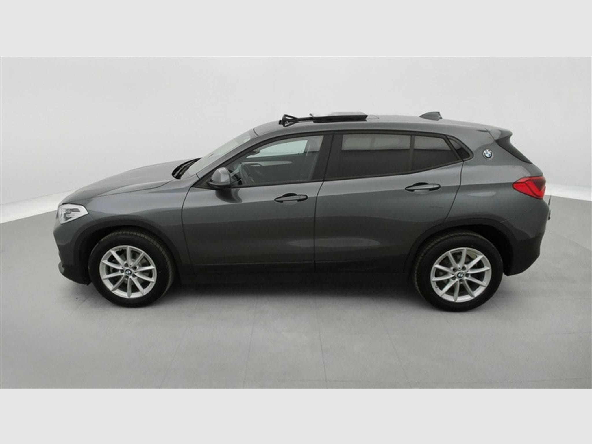 BMW X2 1.5 d sDrive16 *NAVI/FULL LED/TOIT PANO OUV/PDC AV ARR/JA17* (2020) - Photo 3