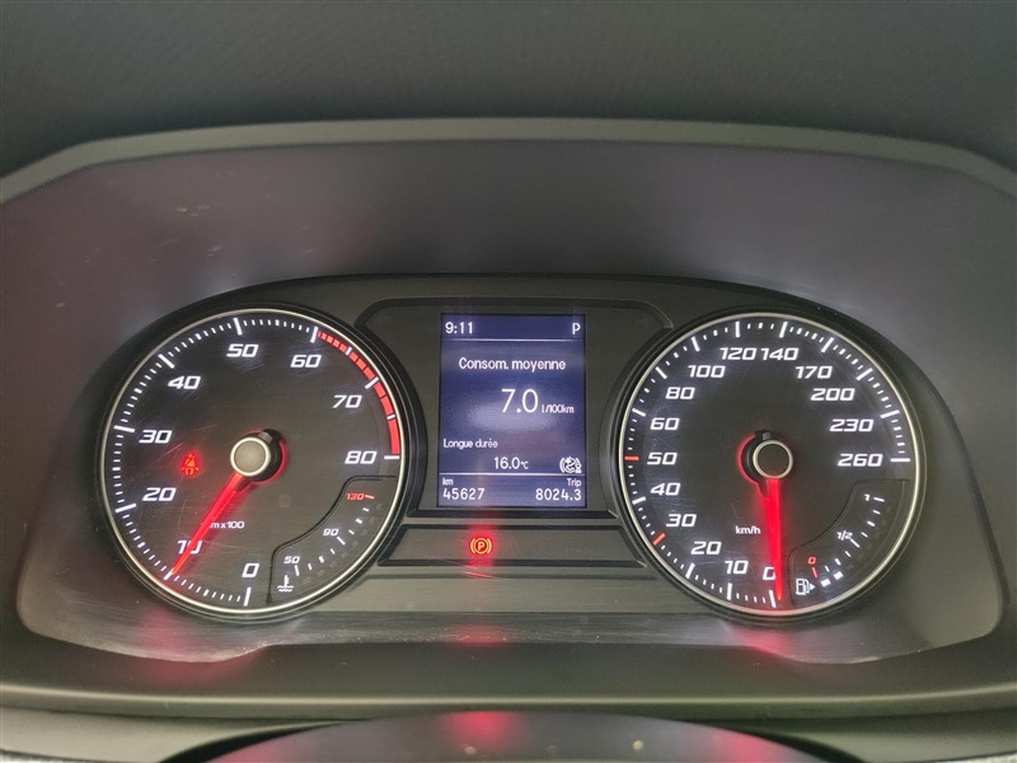 Seat Leon 1.0 eTSI 110Cv DSG CARPLAY / CAMERA / FULL LED (2024) - Photo 10
