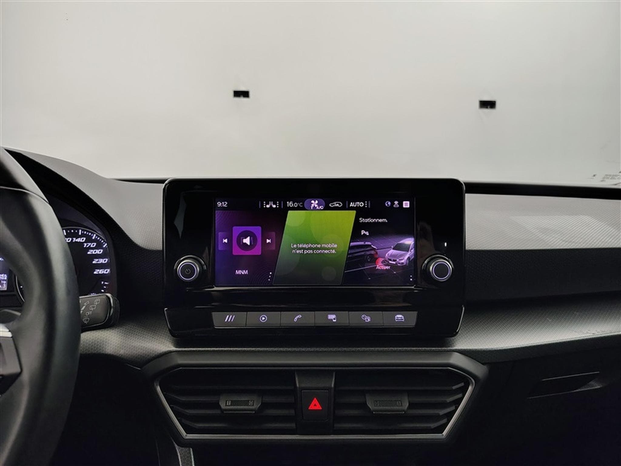 Seat Leon 1.0 eTSI 110Cv DSG CARPLAY / CAMERA / FULL LED (2024) - Photo 11