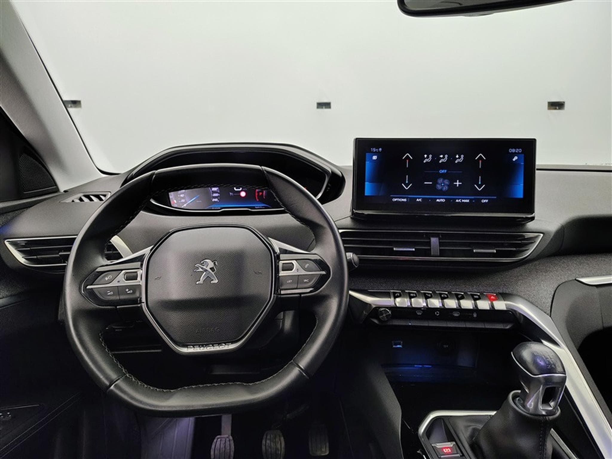Peugeot 3008 1.2 PureTech Allure CLIM/CAMERA/NAVI (2021) - Photo 9