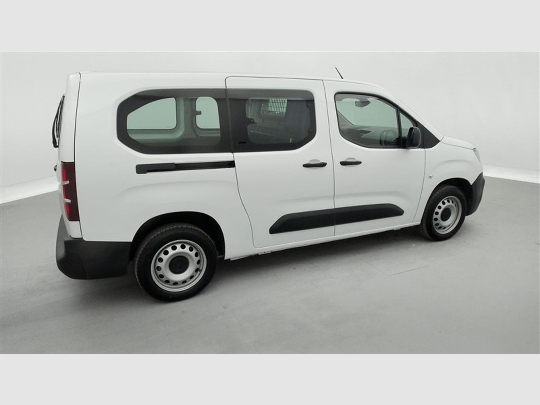 Citroen Berlingo 1.5 BlueHDi XL Heavy Control 3PL (2021) - Photo 23