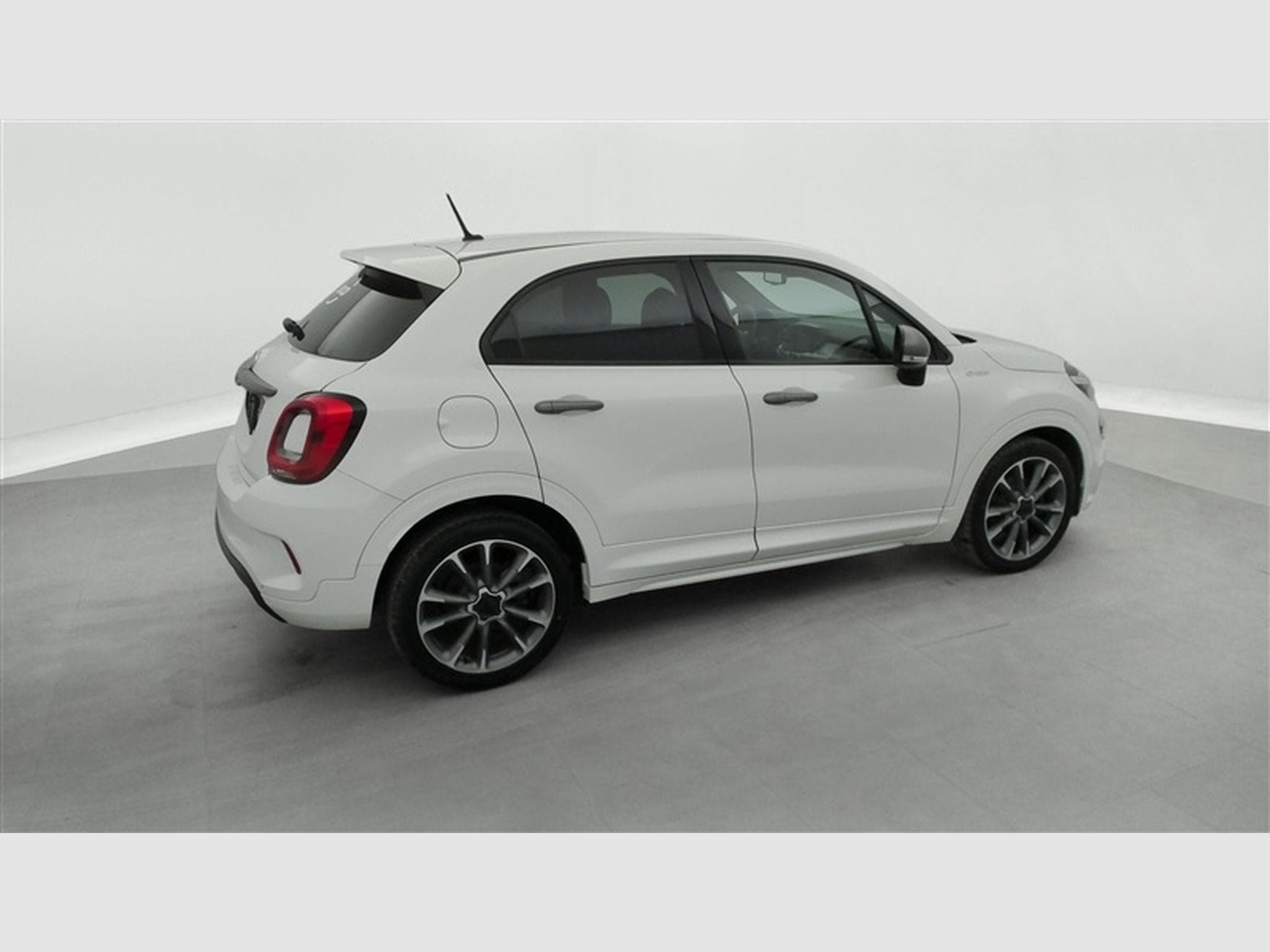 Fiat 500X 1.0 Turbo 115cv Sport NAVI / FULL LED / CAMERA / JA 18" (2020) - Photo 25