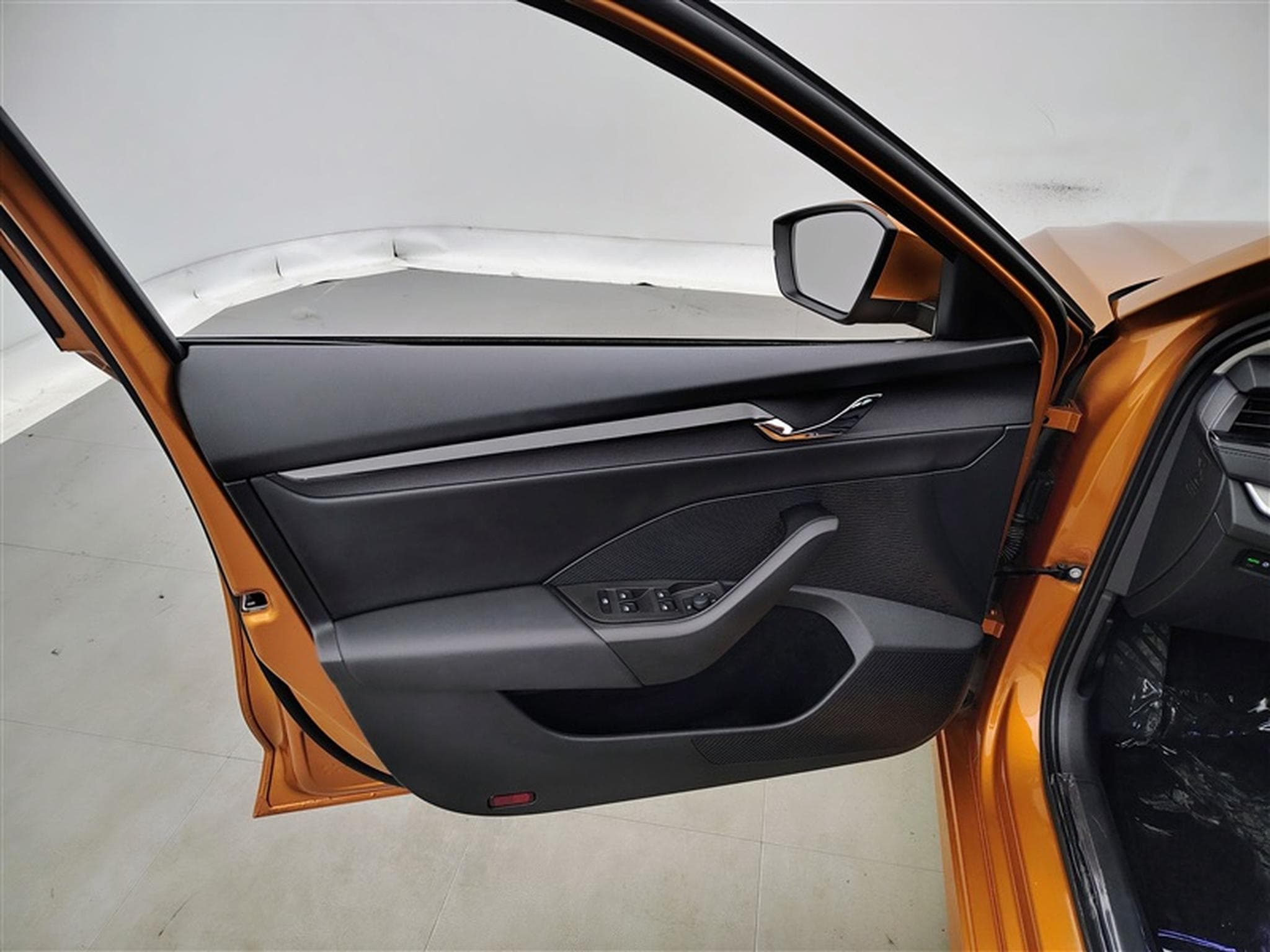 Skoda Octavia 2.0 TDi 115Cv DSG7 Ambition CARPLAY / ALU / PDC (2023) - Photo 17