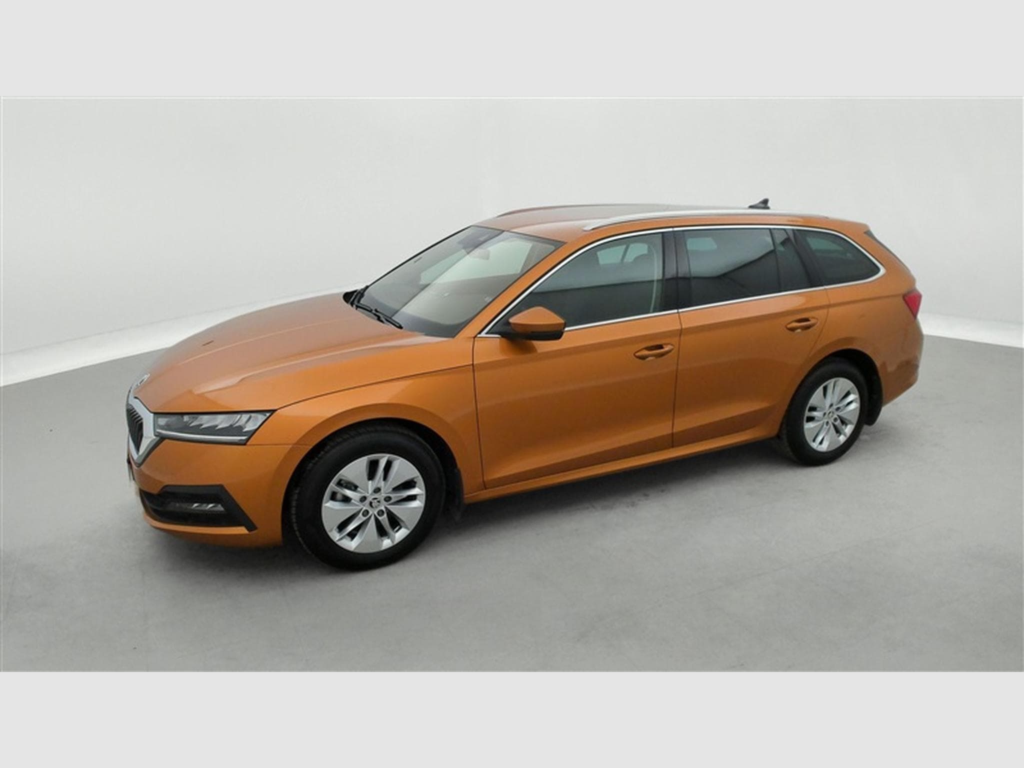 Skoda Octavia 2.0 TDi 115Cv DSG7 Ambition CARPLAY / ALU / PDC (2023) - Photo 21