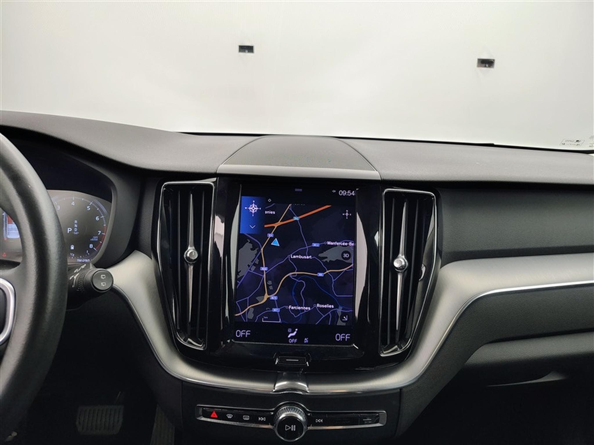 Volvo XC60 2.0 B4 Momentum Pro Gear.NAVI/FULL LED/JA18/PDC AV AR (2020) - Photo 11
