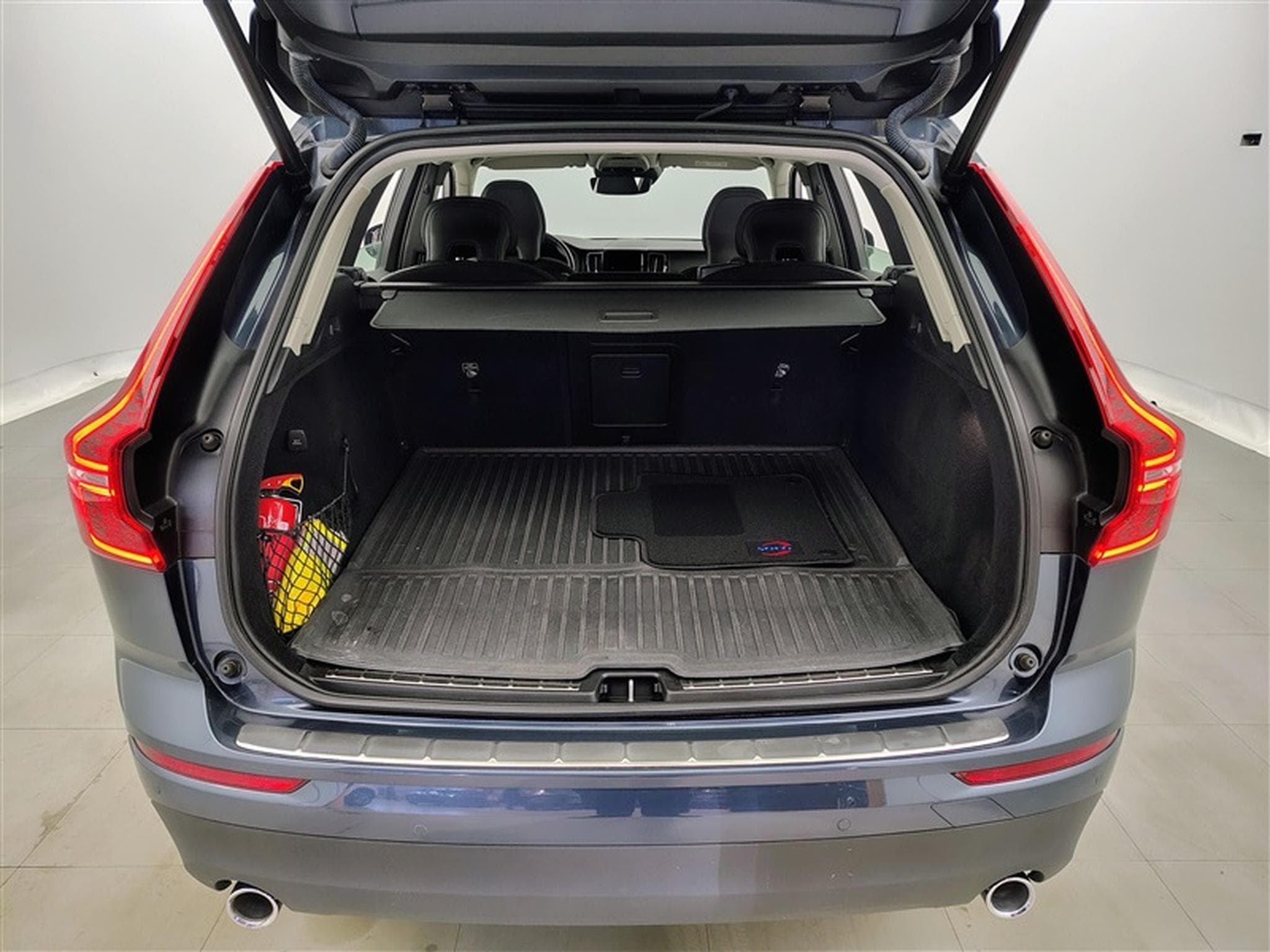 Volvo XC60 2.0 B4 Momentum Pro Gear.NAVI/FULL LED/JA18/PDC AV AR (2020) - Photo 14