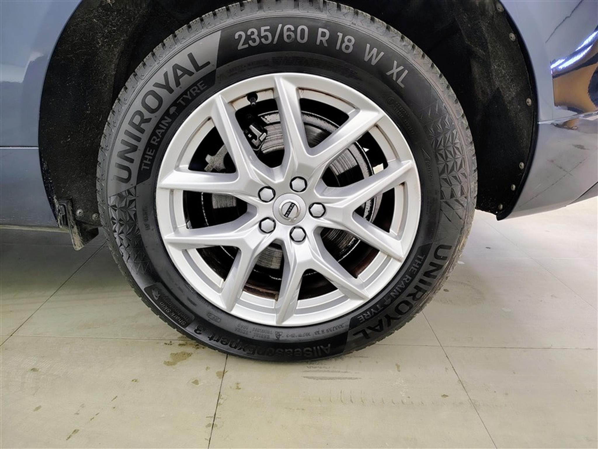 Volvo XC60 2.0 B4 Momentum Pro Gear.NAVI/FULL LED/JA18/PDC AV AR (2020) - Photo 6