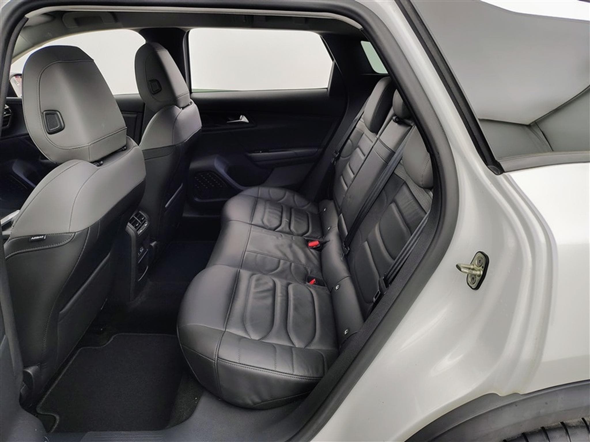Citroen C5 X 1.2 Puretech 130cv EAT8 Shine NAVI / FULL LED / CUIR /CAMERA (2022) - Foto 13