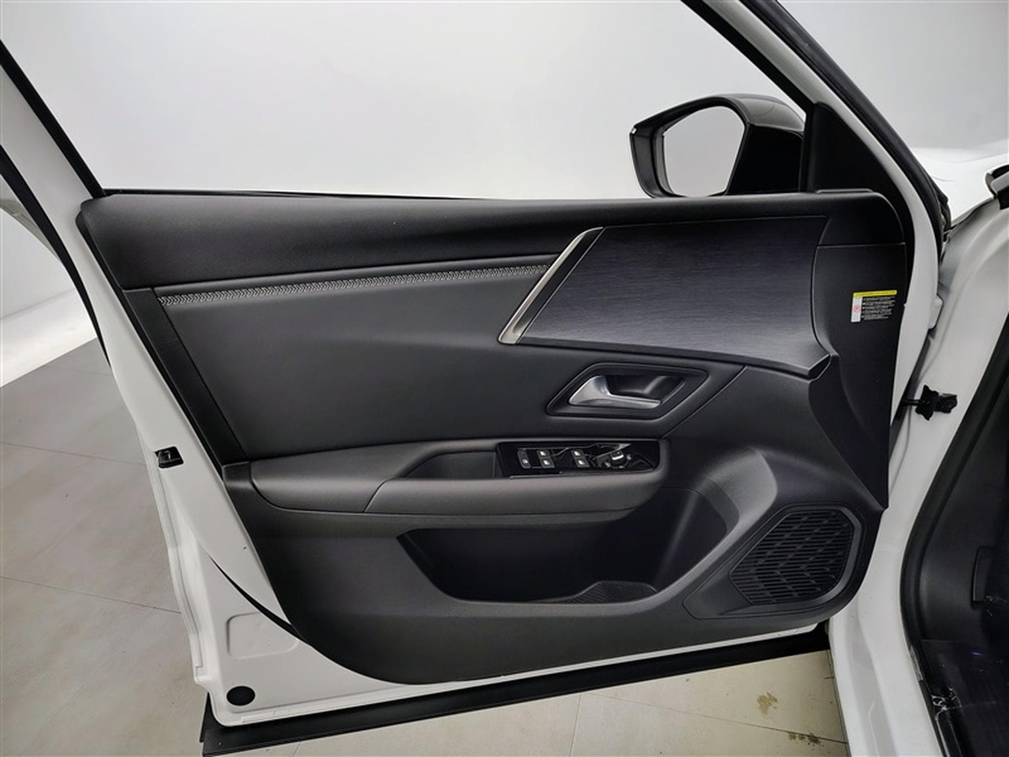 Citroen C5 X 1.2 Puretech 130cv EAT8 Shine NAVI / FULL LED / CUIR /CAMERA (2022) - Foto 17