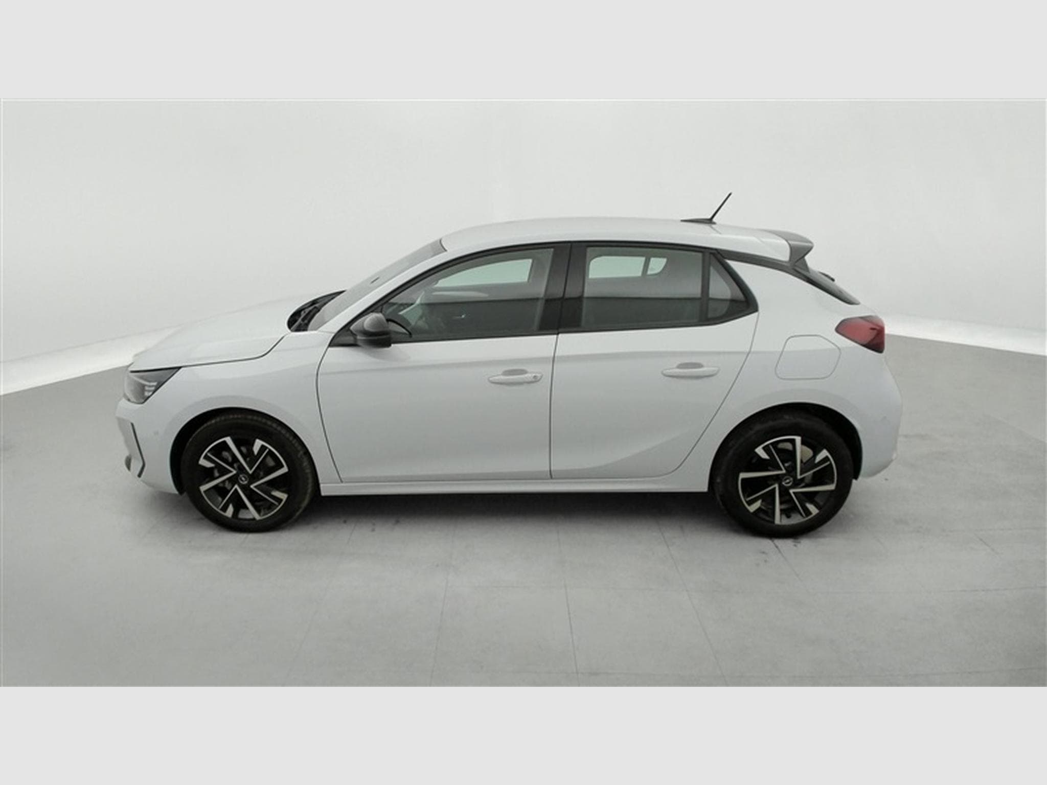 Opel Corsa 1.2 Turbo 100Cv GS CARPLAY / CAMERA / FULL LED / ALU (2025) - Photo 3