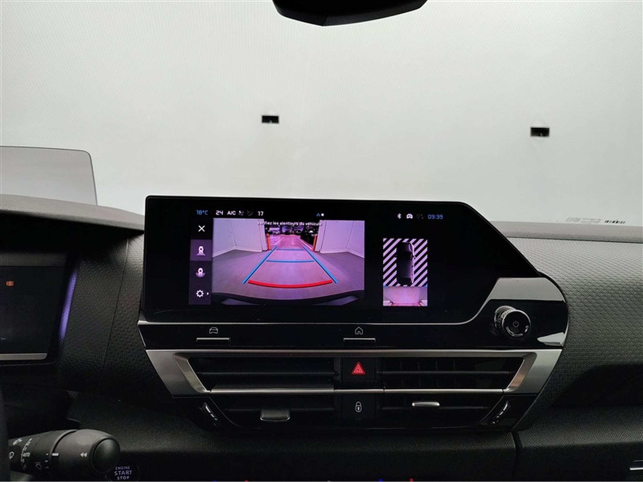 Citroen C4 1.2 PureTech Max S&S (EU6.4) (2023) - Photo 18