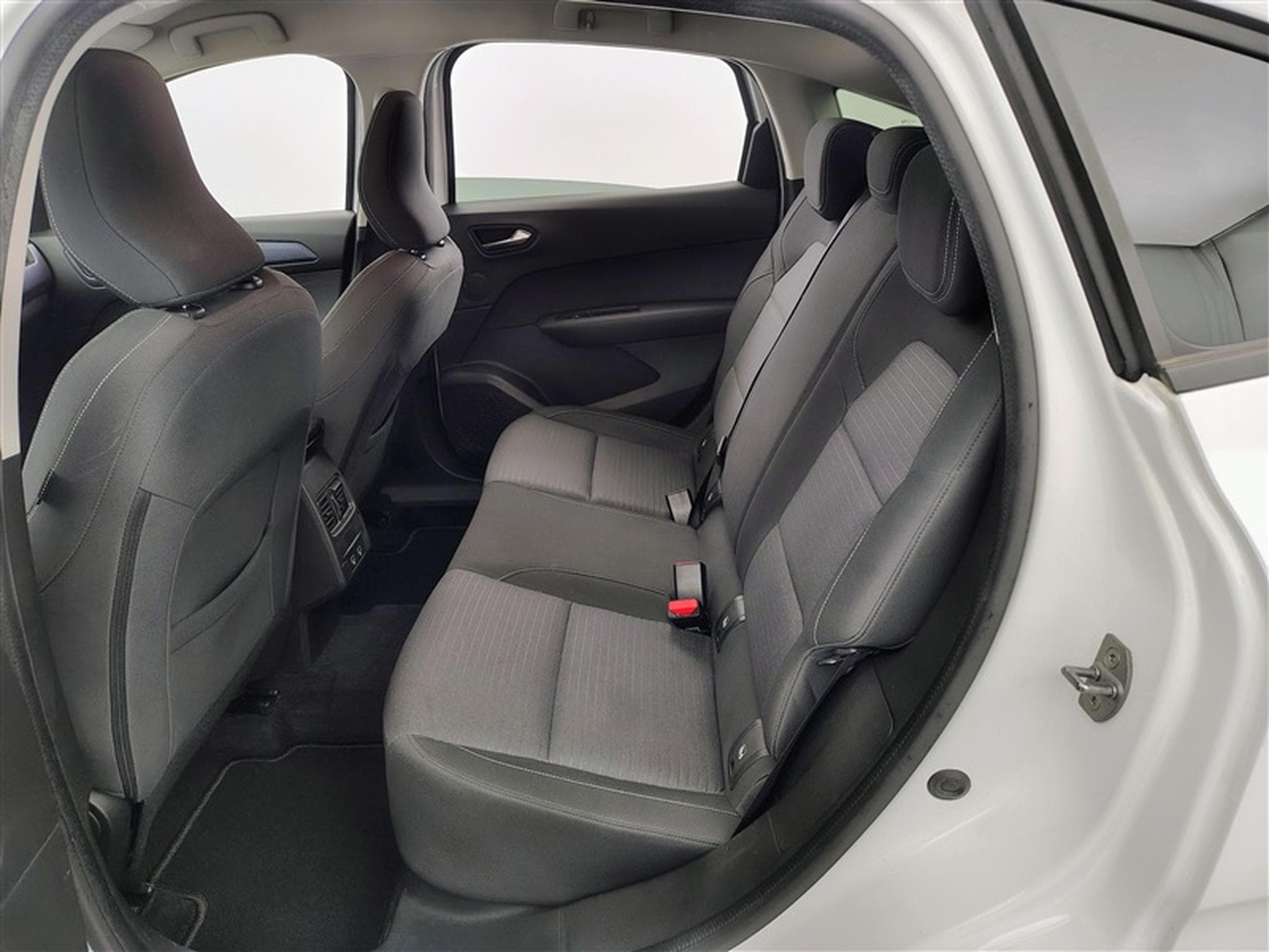 Renault Arkana 1.6 E-TECH Evolution NAVI / CARPLAY / CLIM (2022) - Photo 13