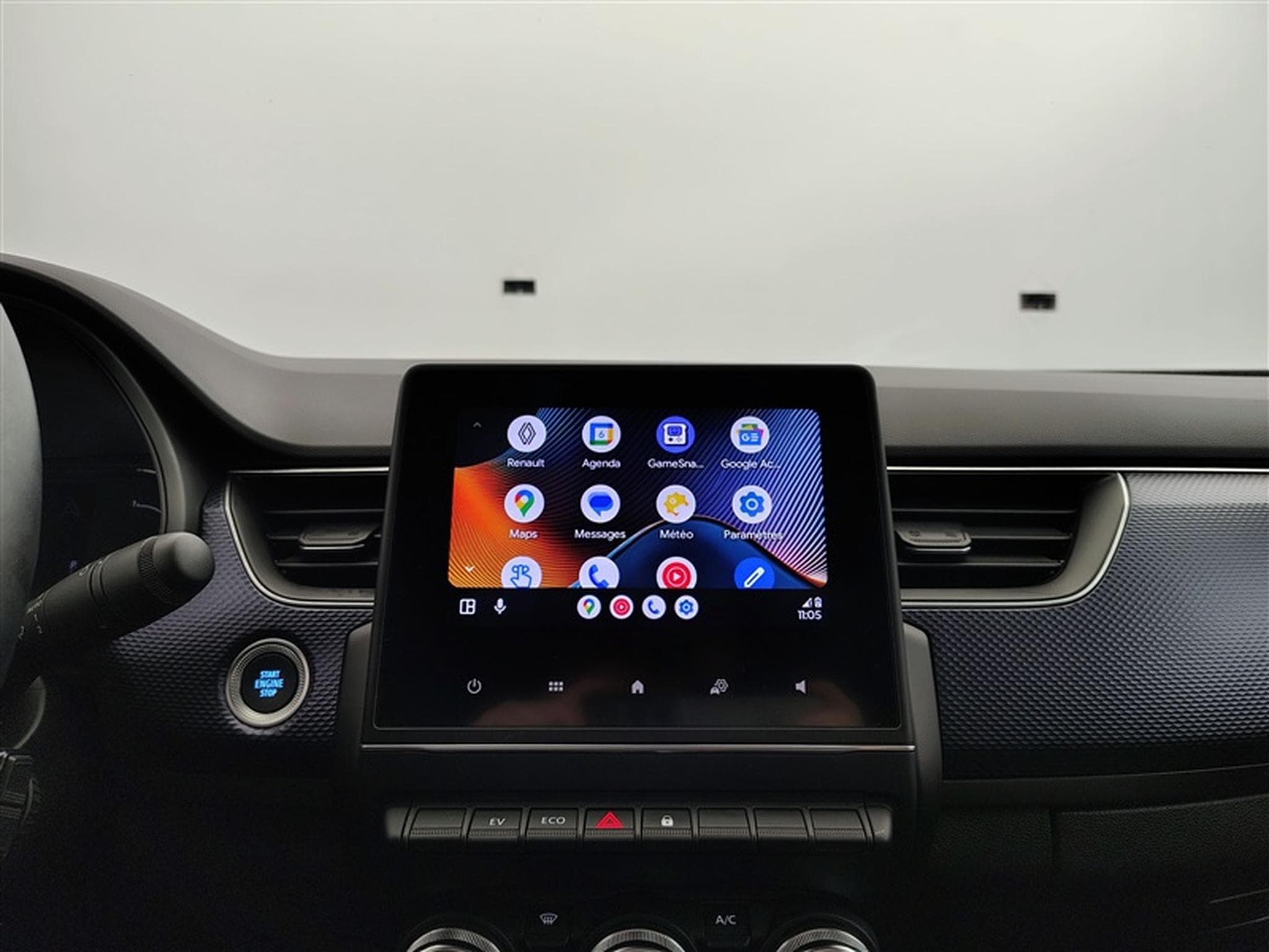 Renault Arkana 1.6 E-TECH Evolution NAVI / CARPLAY / CLIM (2022) - Photo 20