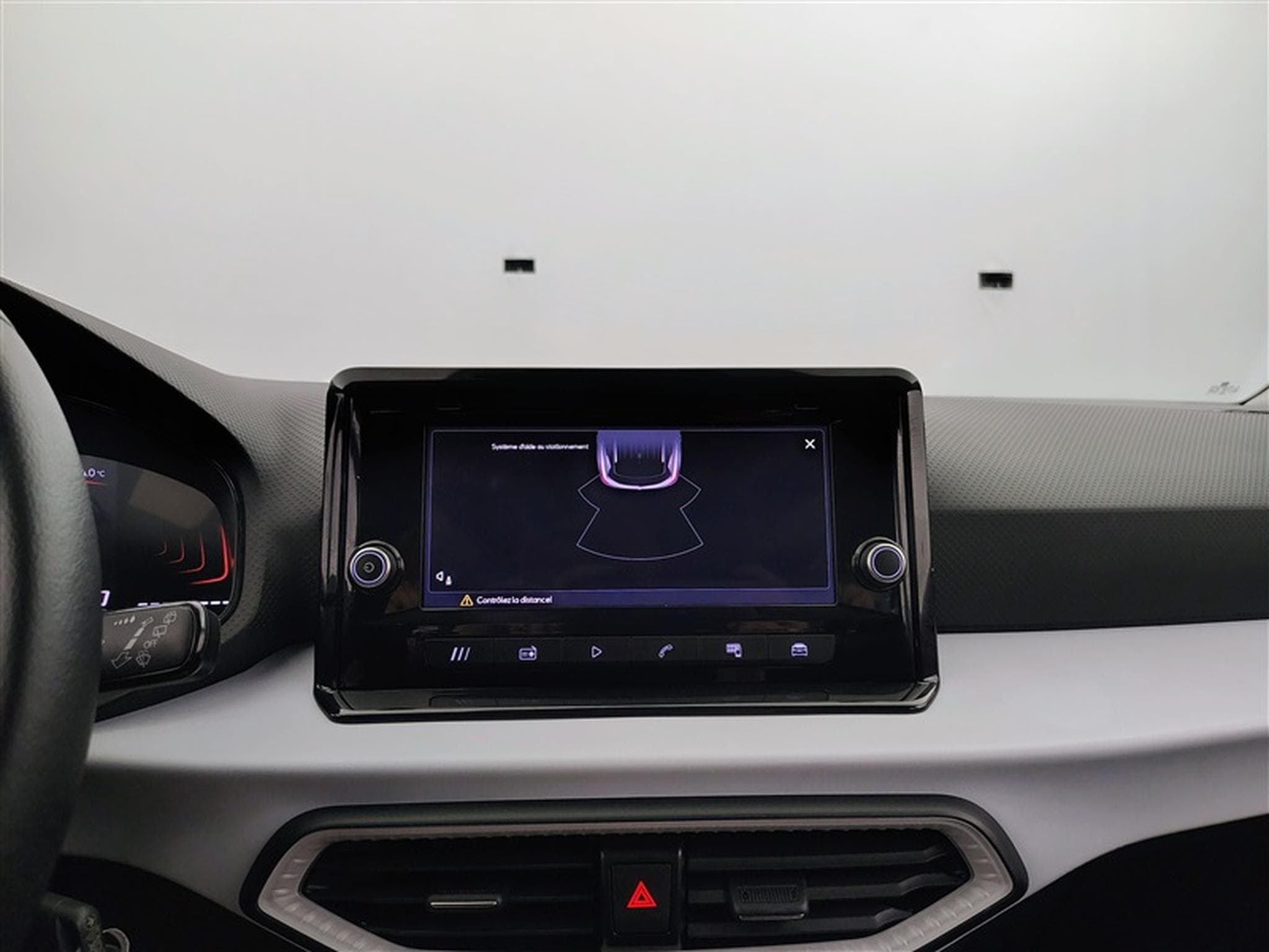 Seat Arona 1.0 TSI Move! DSG NAVI / FULL LED / CARPLAY (2024) - Photo 17
