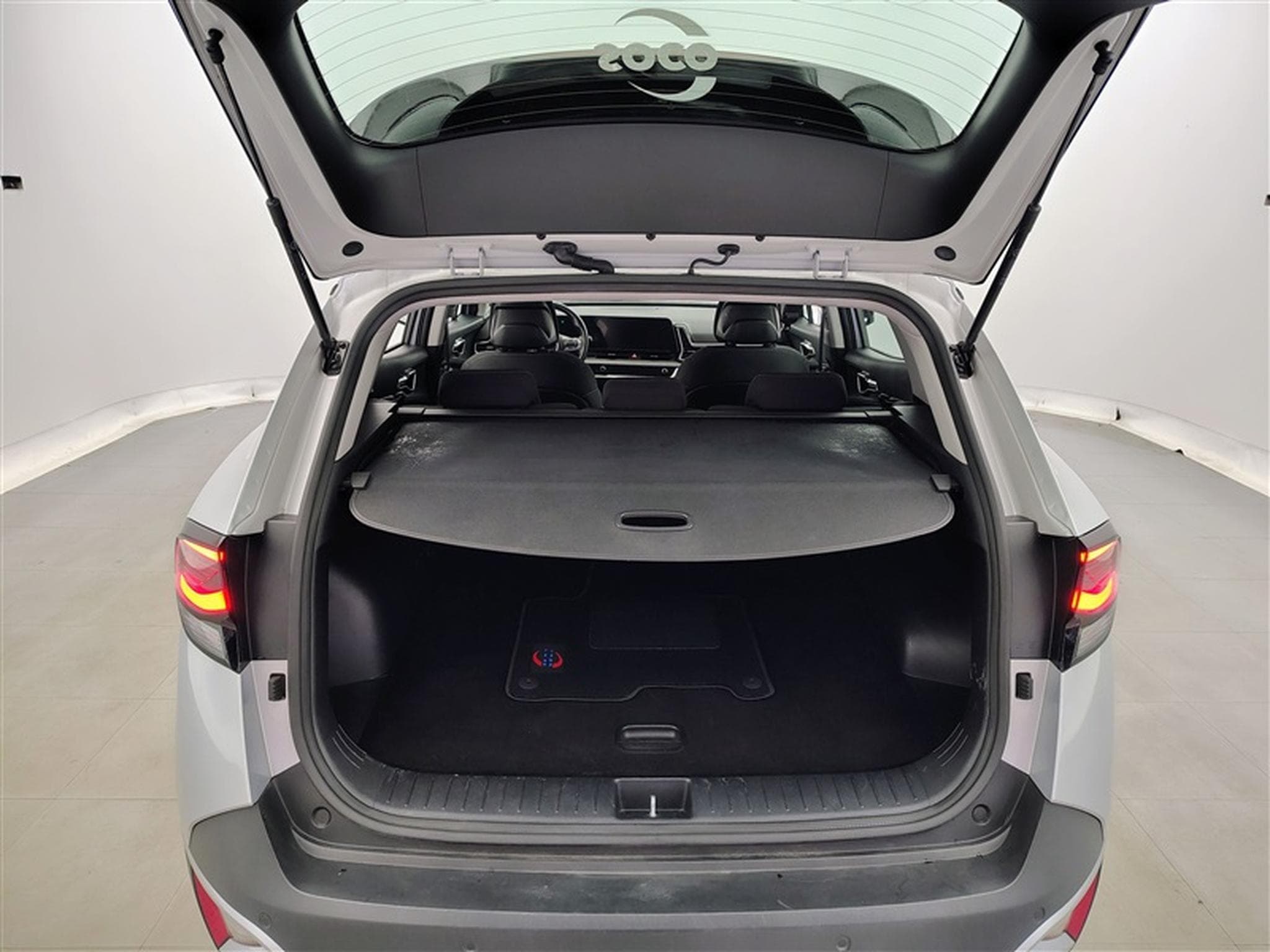 Kia Sportage 1.6 CRDi MHEV Pulse DCT (2023) - Photo 14