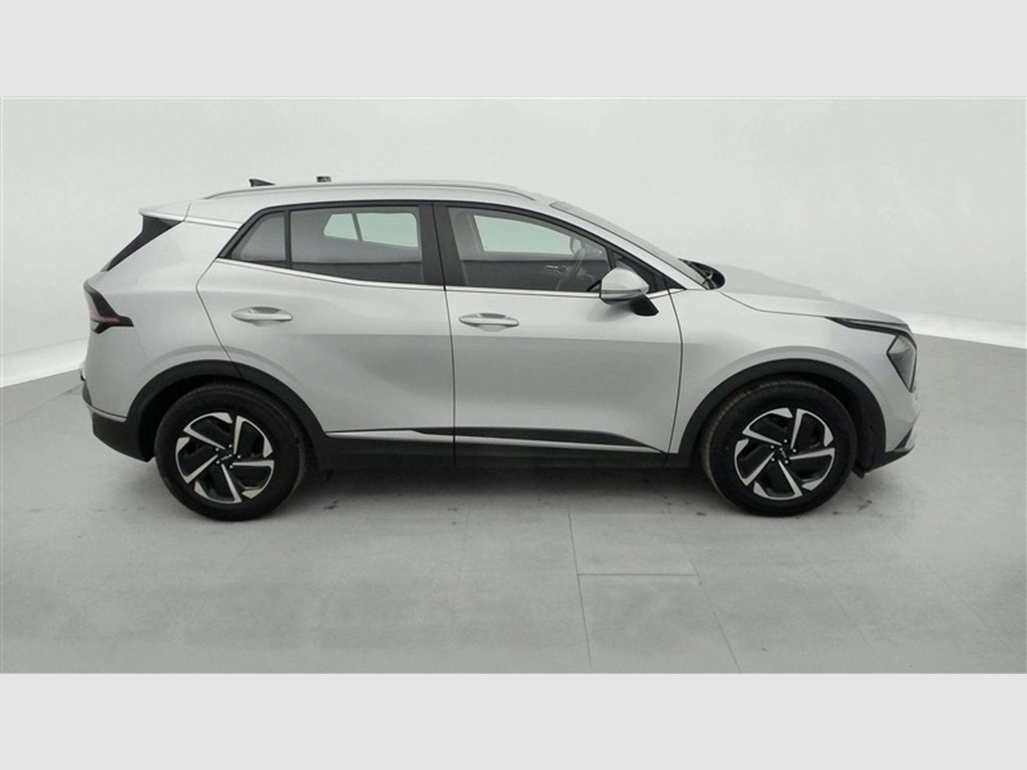 Kia Sportage 1.6 CRDi MHEV Pulse DCT (2023) - Photo 24