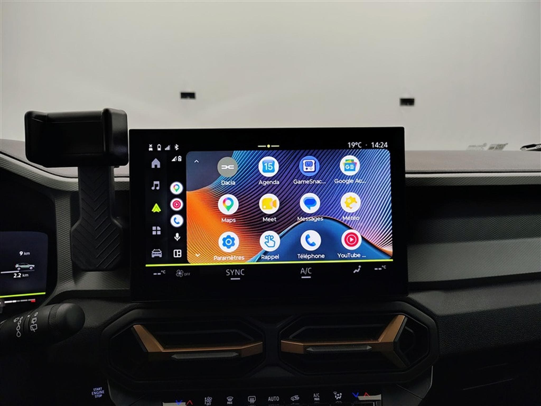 Dacia Bigster Mild Hybrid 140cv Extreme NAVI / CARPLAY / CAMERA / TO PANO (2026) - Photo 21