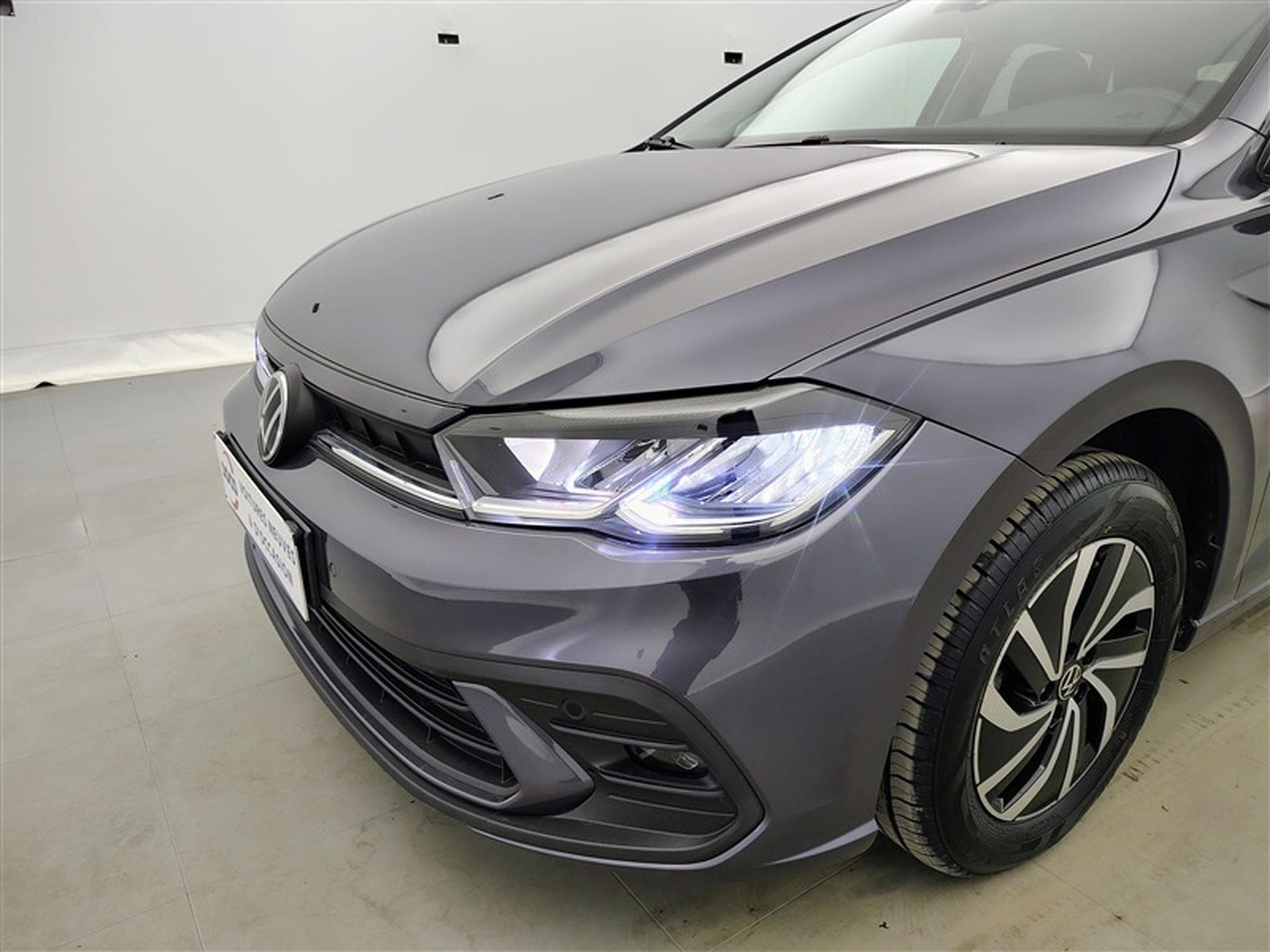 VW Polo 1.0 TSI 95Cv DSG Urban CARPLAY / CAMERA / PDC / ALU (2024) - Photo 14