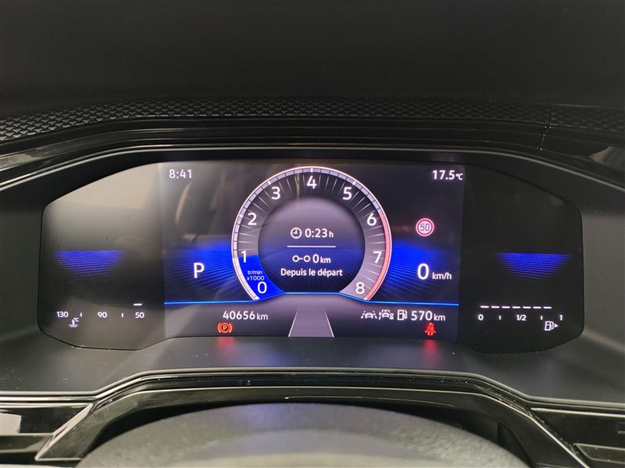 VW Polo 1.0 TSI 95Cv DSG Urban CARPLAY / CAMERA / PDC / ALU (2024) - Photo 9