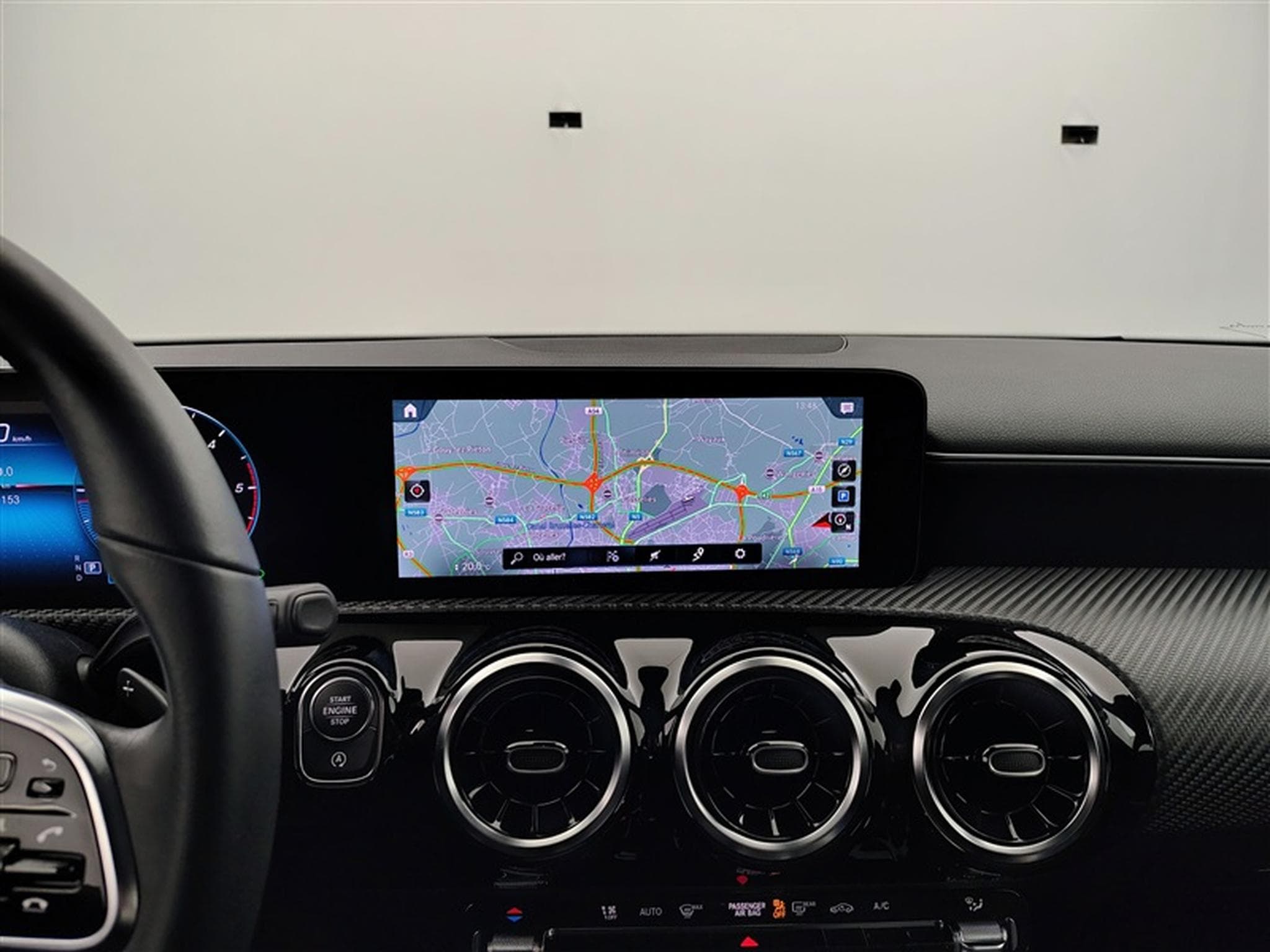 Mercedes CLA 180 180 d Business Solution S-CUIR/NAVI/JA16/PDC AV AR (2023) - Photo 11