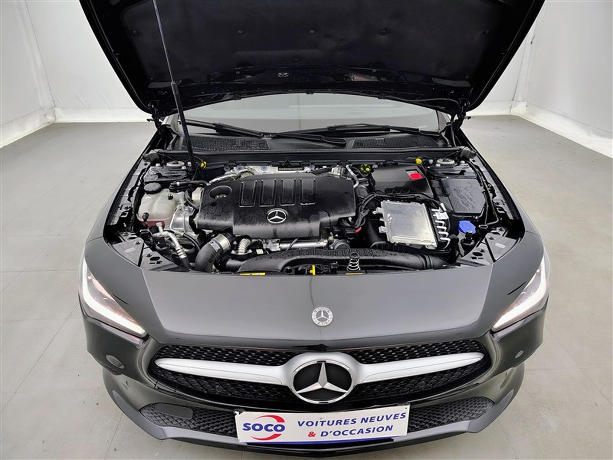Mercedes CLA 180 180 d Business Solution S-CUIR/NAVI/JA16/PDC AV AR (2023) - Photo 18
