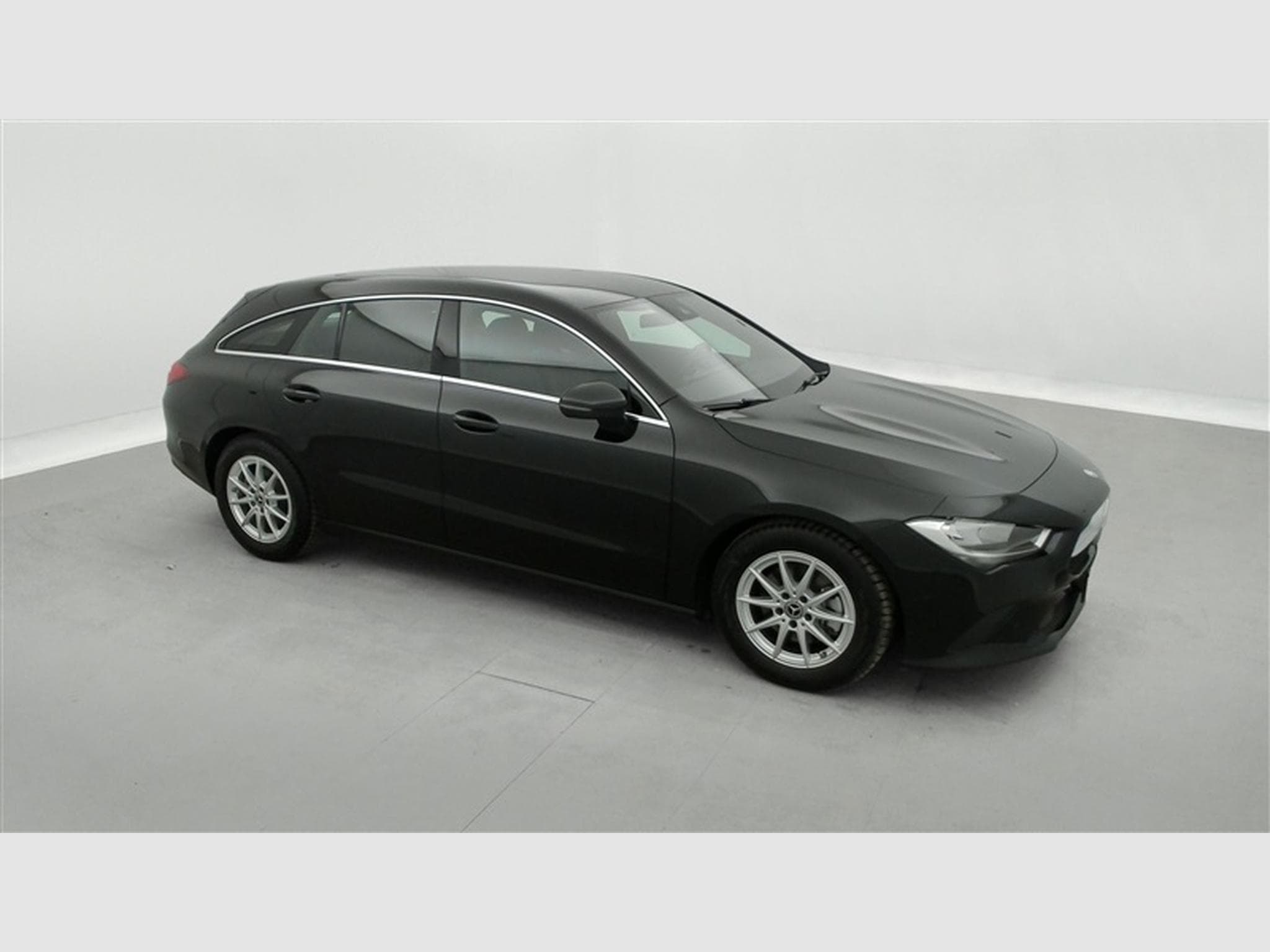 Mercedes CLA 180 180 d Business Solution S-CUIR/NAVI/JA16/PDC AV AR (2023) - Photo 22