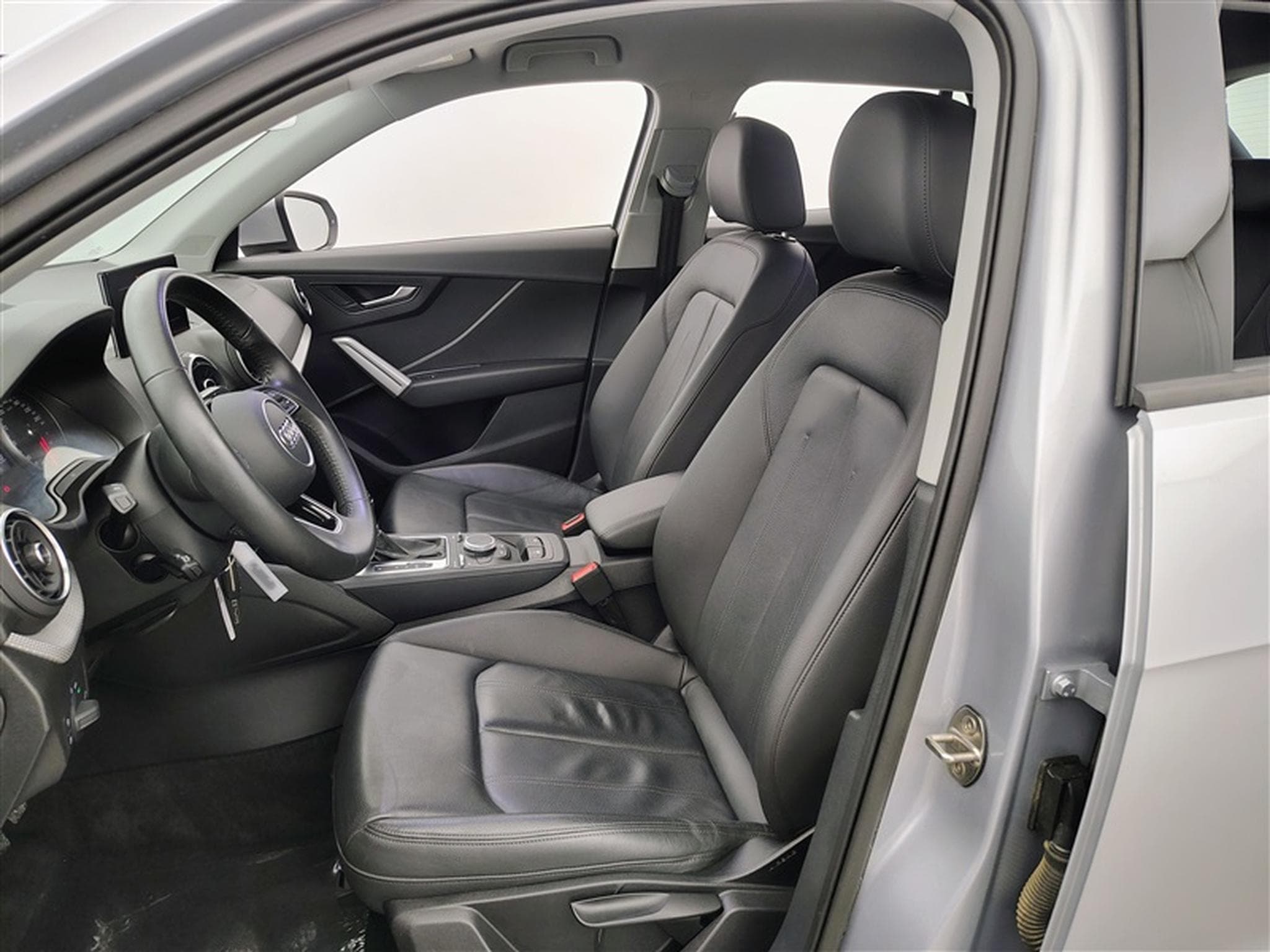 Audi Q2 30 TFSI Business Edition S tronic (EU6d-T.) (2020) - Photo 7