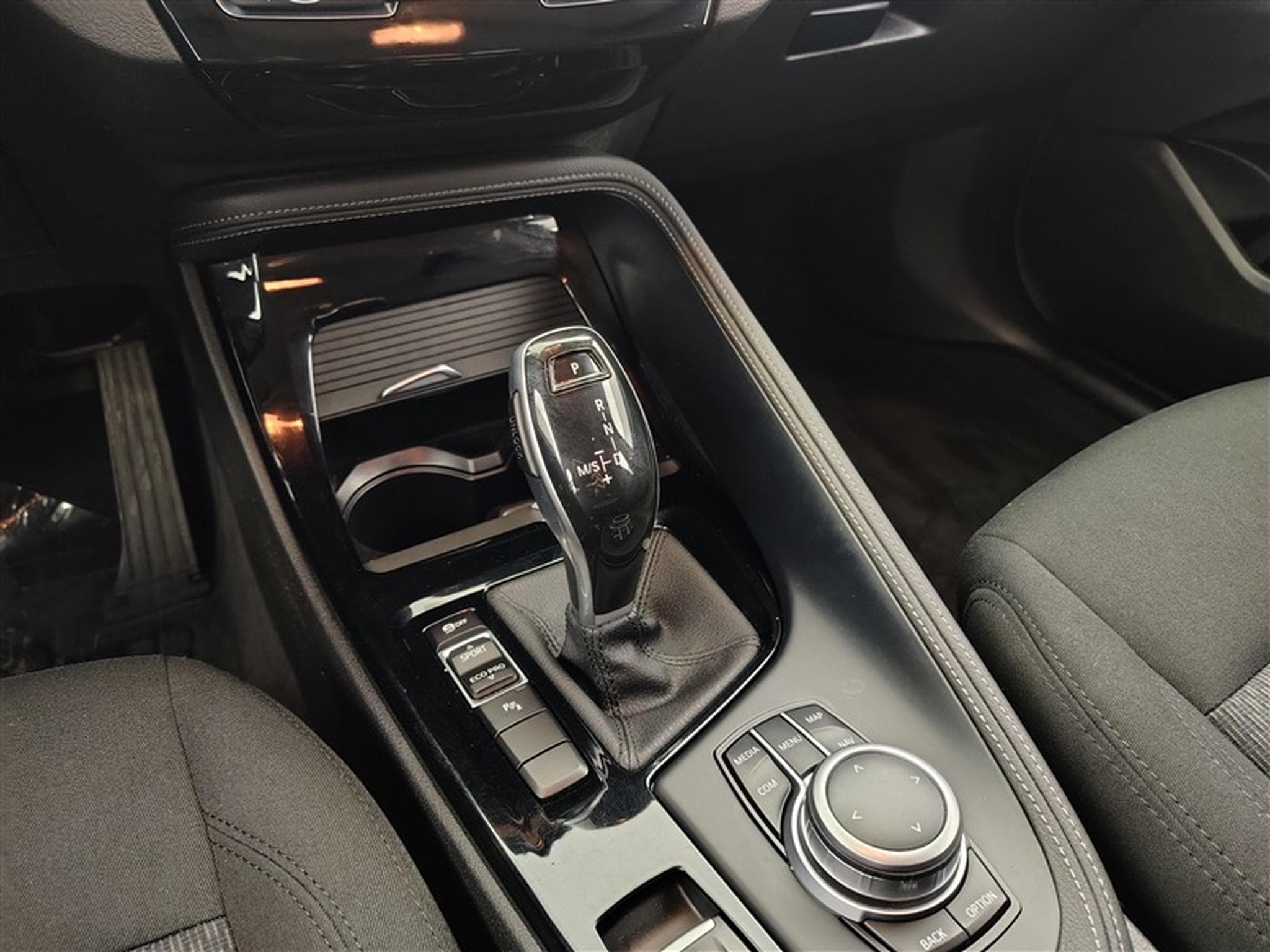 BMW X2 1.5 dA sDrive16 NAVI PRO / CLIM / FULL LED (2020) - Photo 12