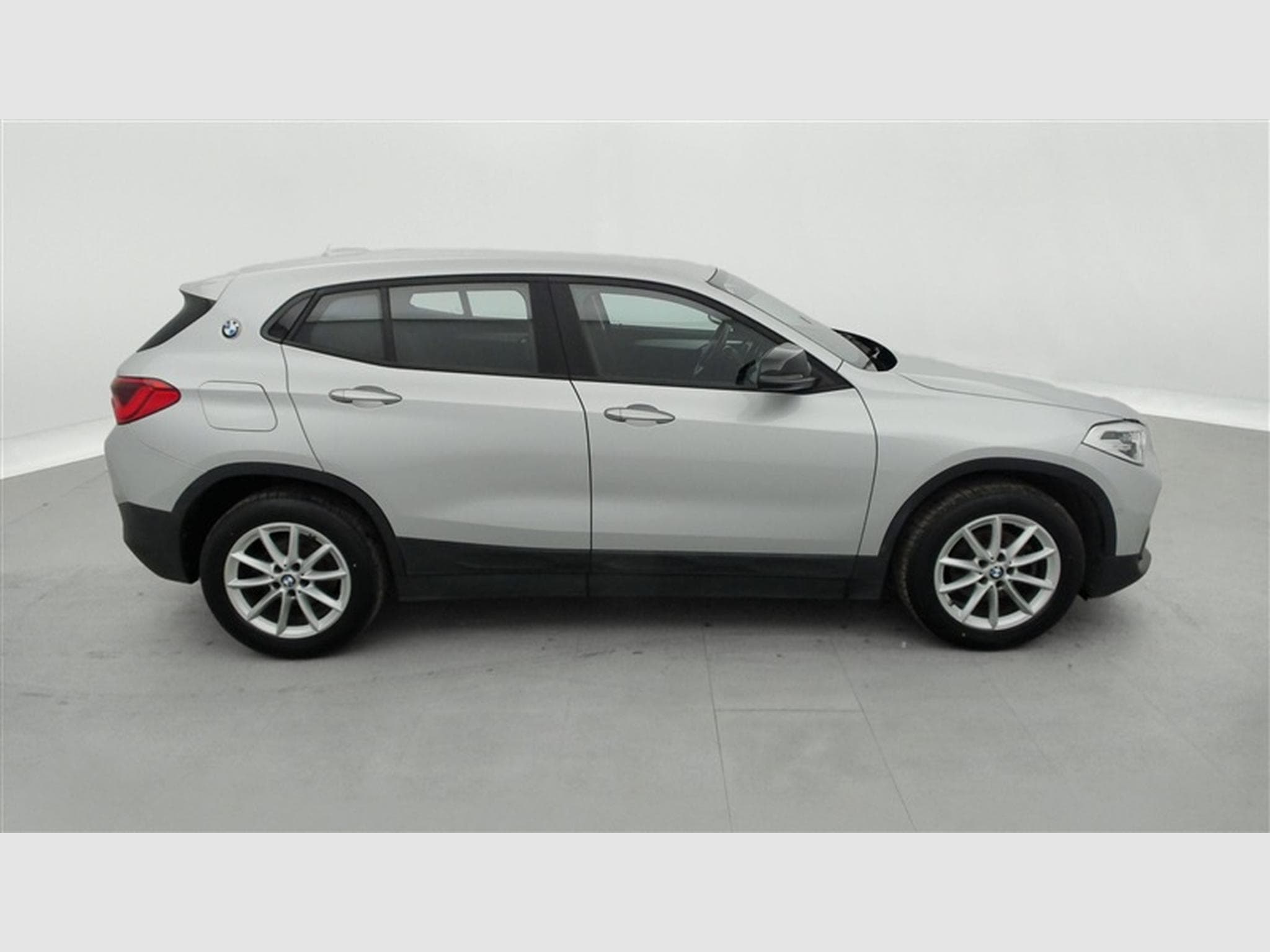 BMW X2 1.5 dA sDrive16 NAVI PRO / CLIM / FULL LED (2020) - Photo 24
