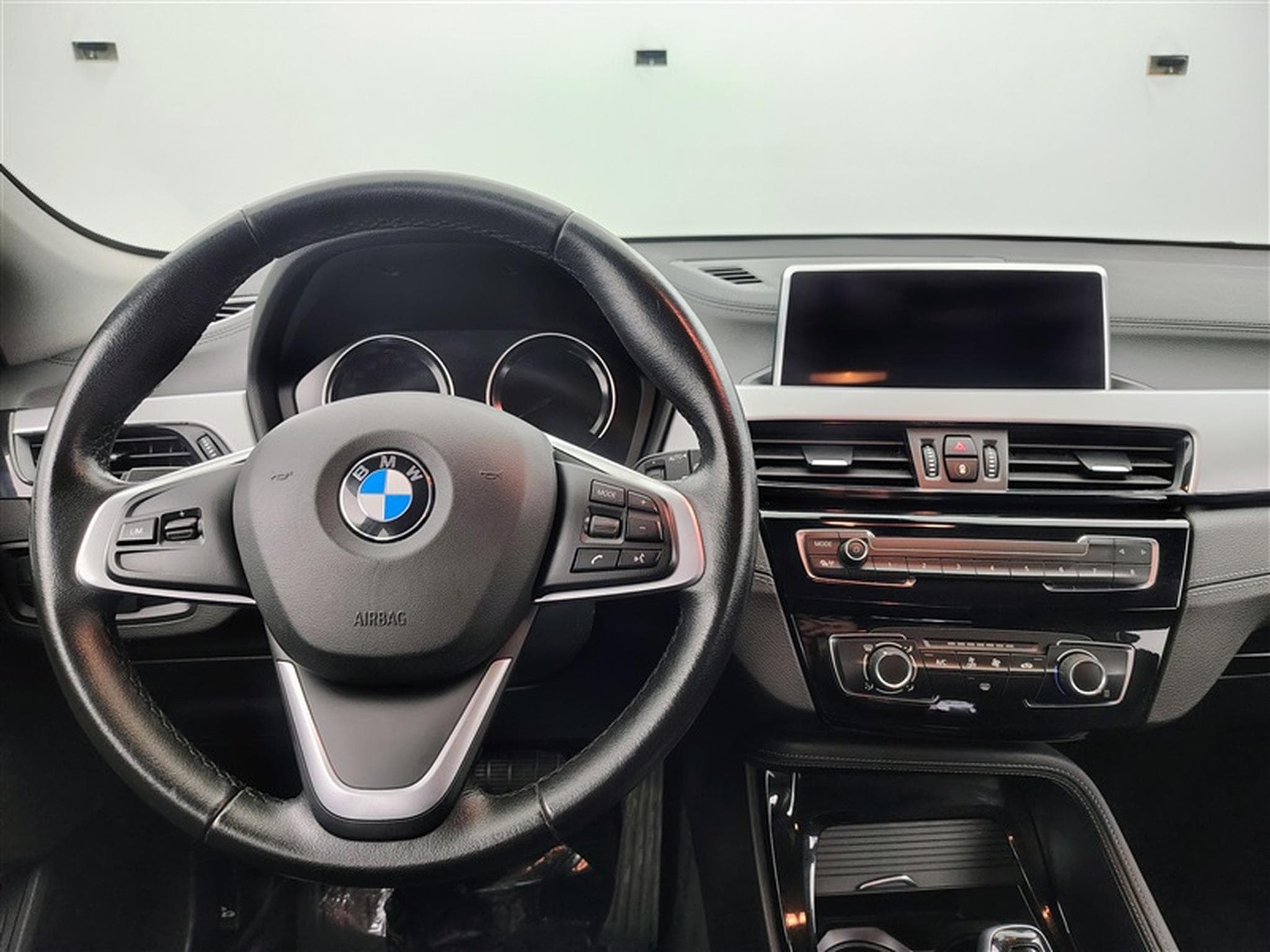 BMW X2 1.5 dA sDrive16 NAVI PRO / CLIM / FULL LED (2020) - Photo 9