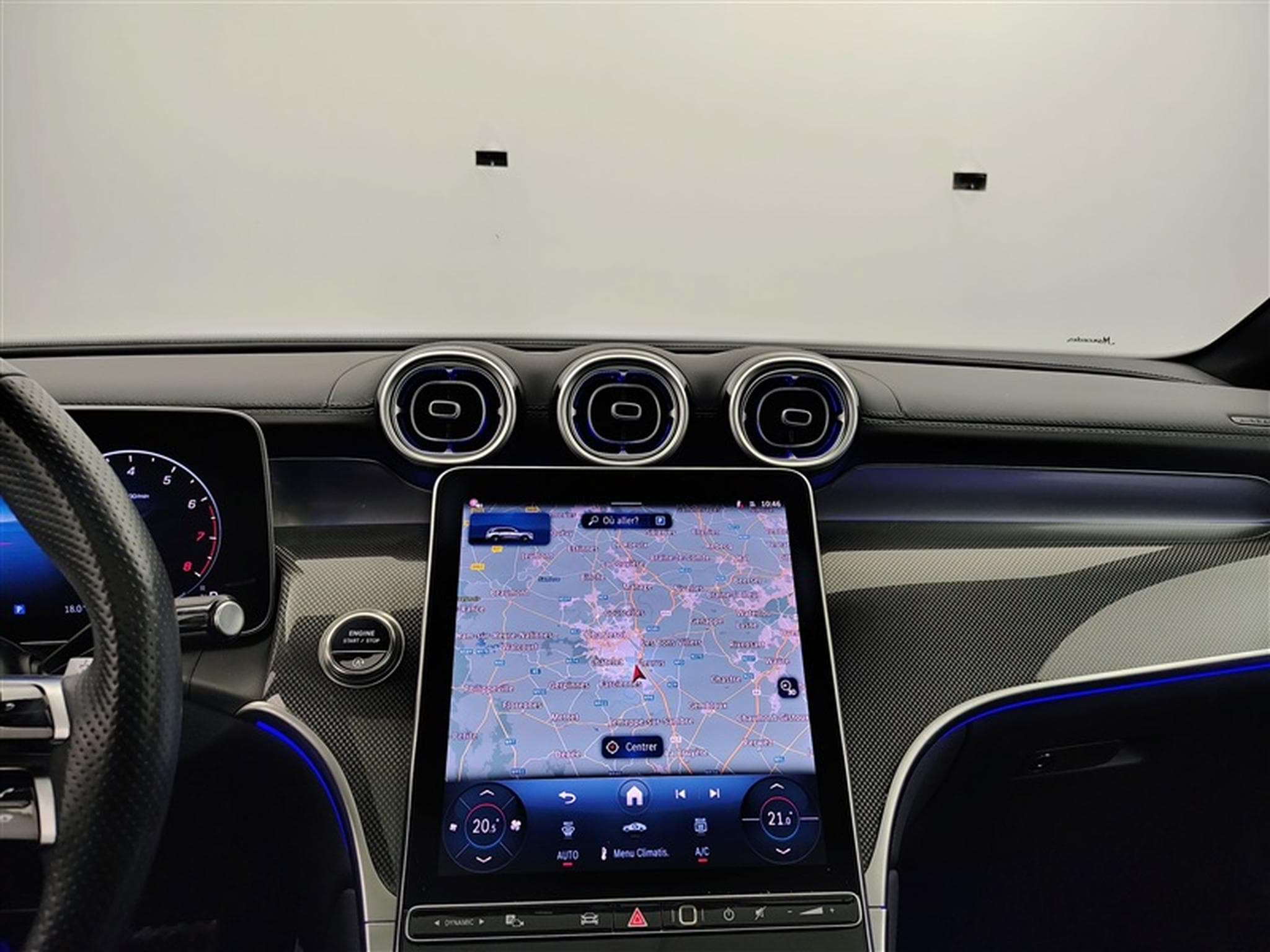 Mercedes GLC 200 4matic AMG line + pack premium (2024) - Photo 11