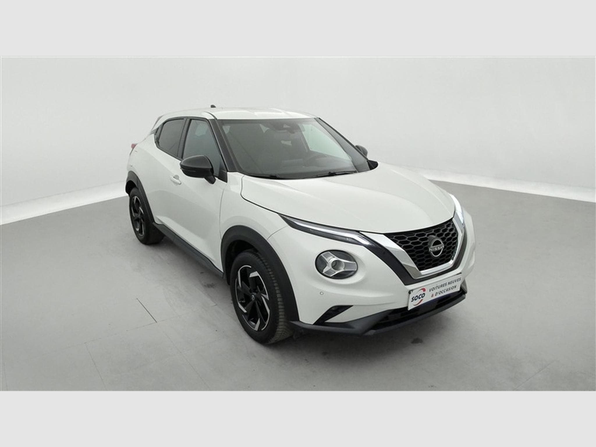 Nissan Juke 1.0 DIG-T 2WD N-Connecta NAVI/FULL LED/JA17/PDC (2023) - Photo 22
