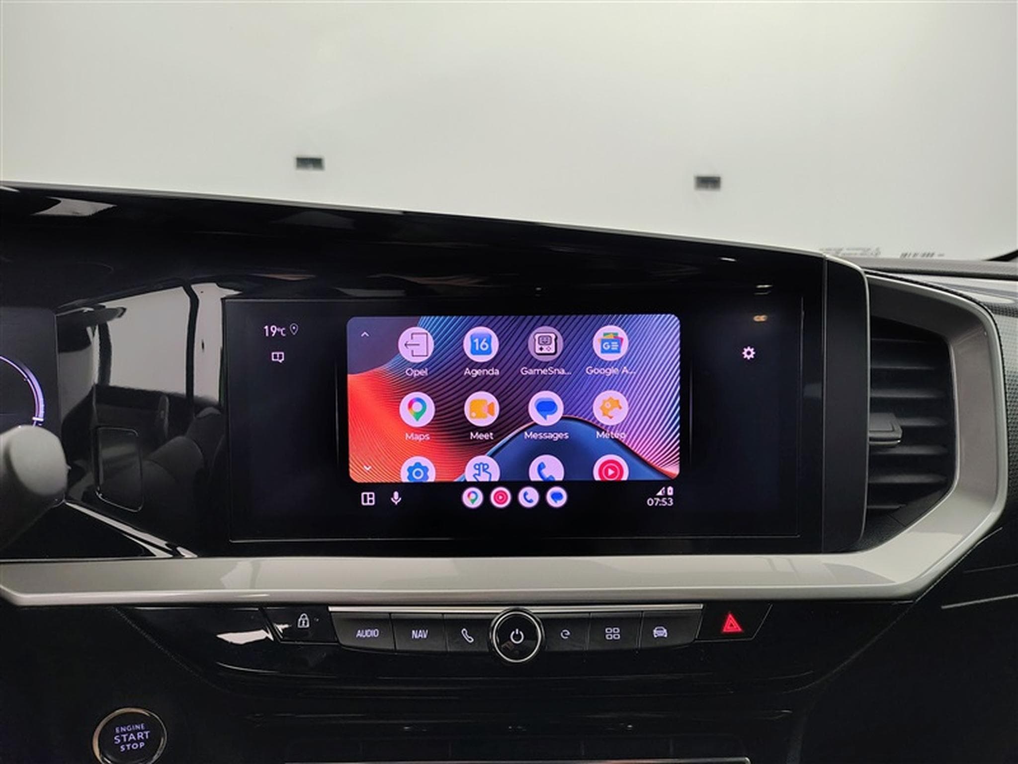 Opel Mokka e-Mokka Elegance NAVI / FULL LED / CUIR PARTIEL / CAMERA (2024) - Photo 20
