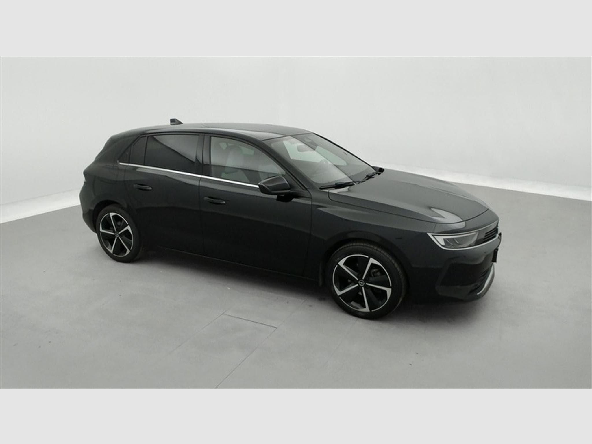 Opel Astra 1.2 Turbo Elégance **AUTO/NAVI/FULL LED/CAMERA** (2023) - Photo 23