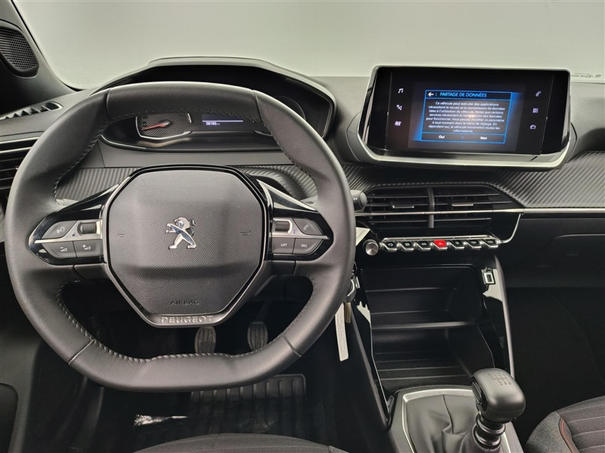 Peugeot 2008 1.2 PureTech Active Pack Navi / PDC (2023) - Photo 9