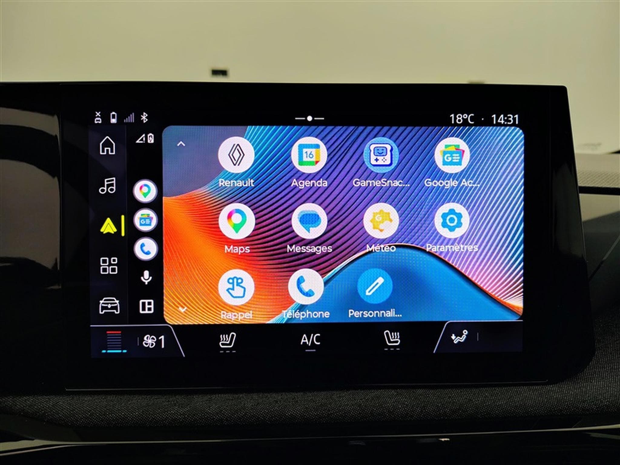 Renault Clio 1.2 TCe 115cv Evolution CARPLAY / FULL LED / CAMERA (2026) - Photo 20