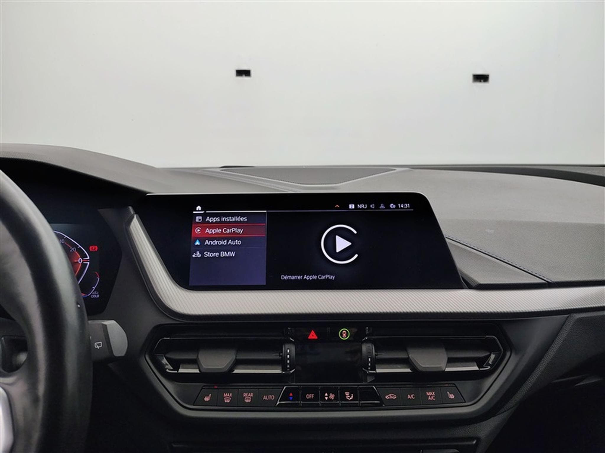 BMW 118 iA Pack M NAVI / FULL LED / S-CUIR (2023) - Photo 21