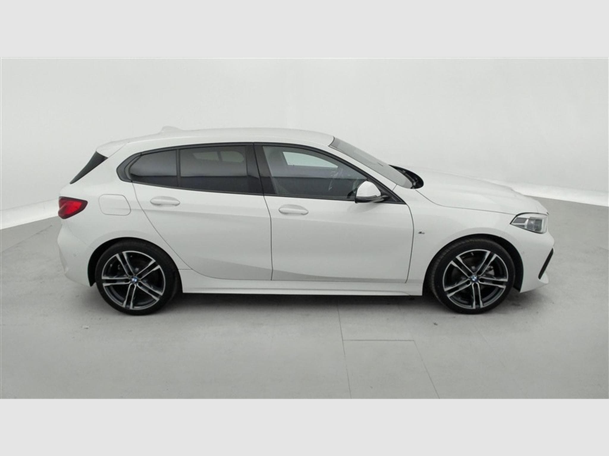 BMW 118 iA Pack M NAVI / FULL LED / S-CUIR (2023) - Photo 25