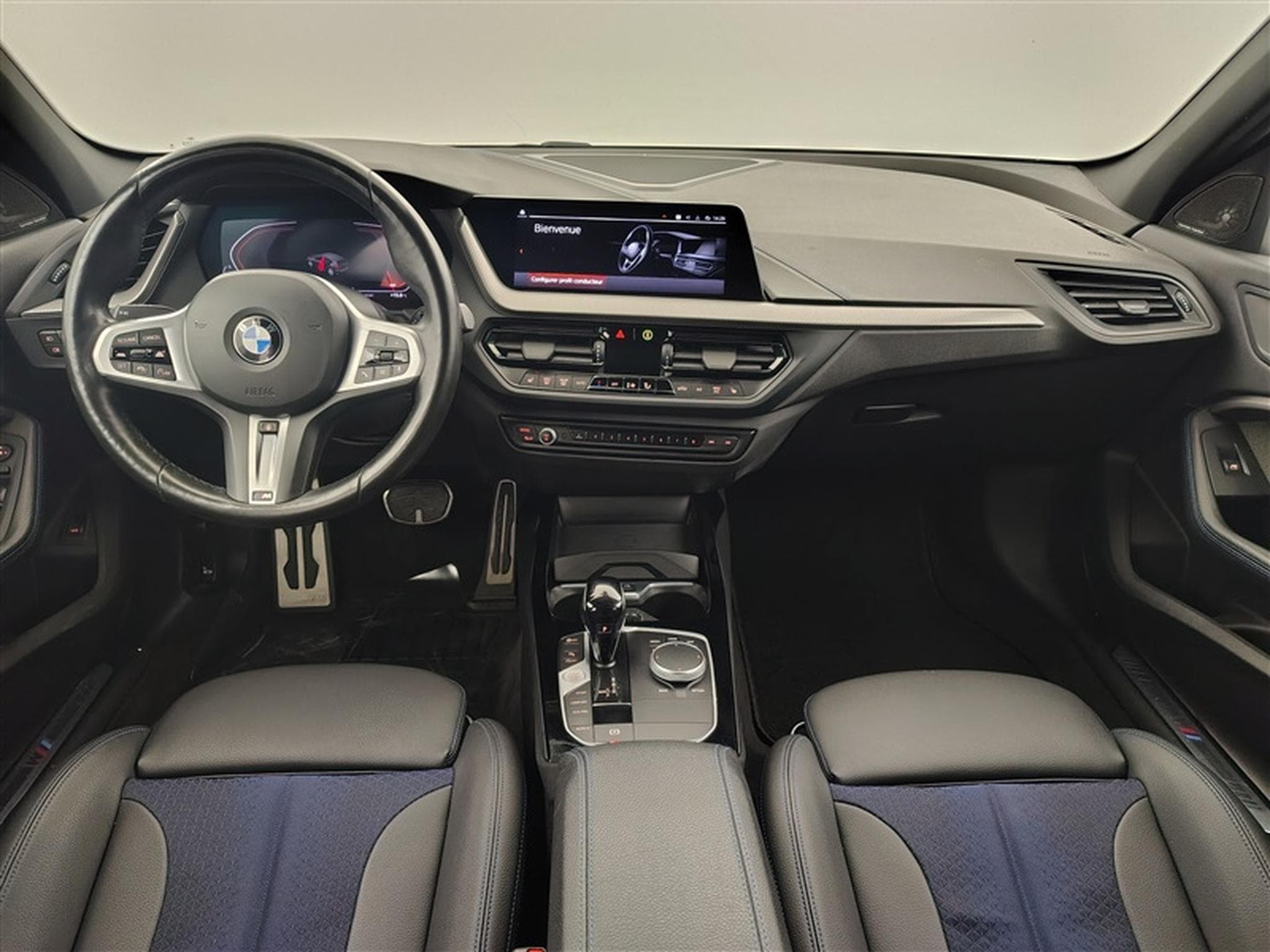 BMW 118 iA Pack M NAVI / FULL LED / S-CUIR (2023) - Photo 8