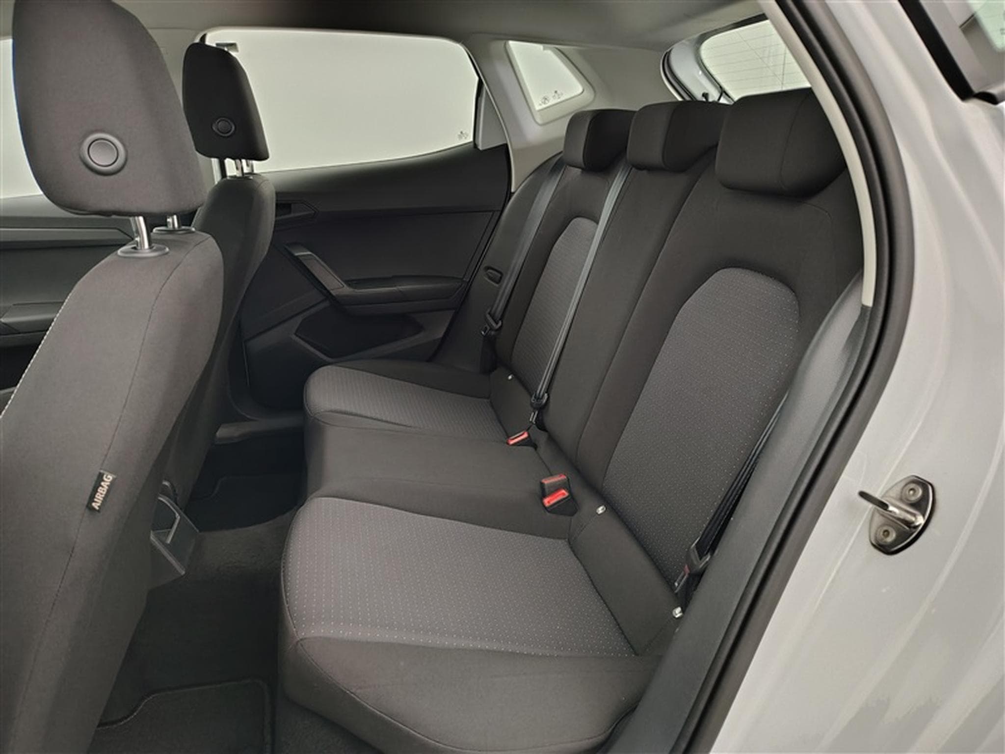 Seat Ibiza 1.0 TSI 95Cv Style FULL LED / ALU / PDC (2024) - Photo 13
