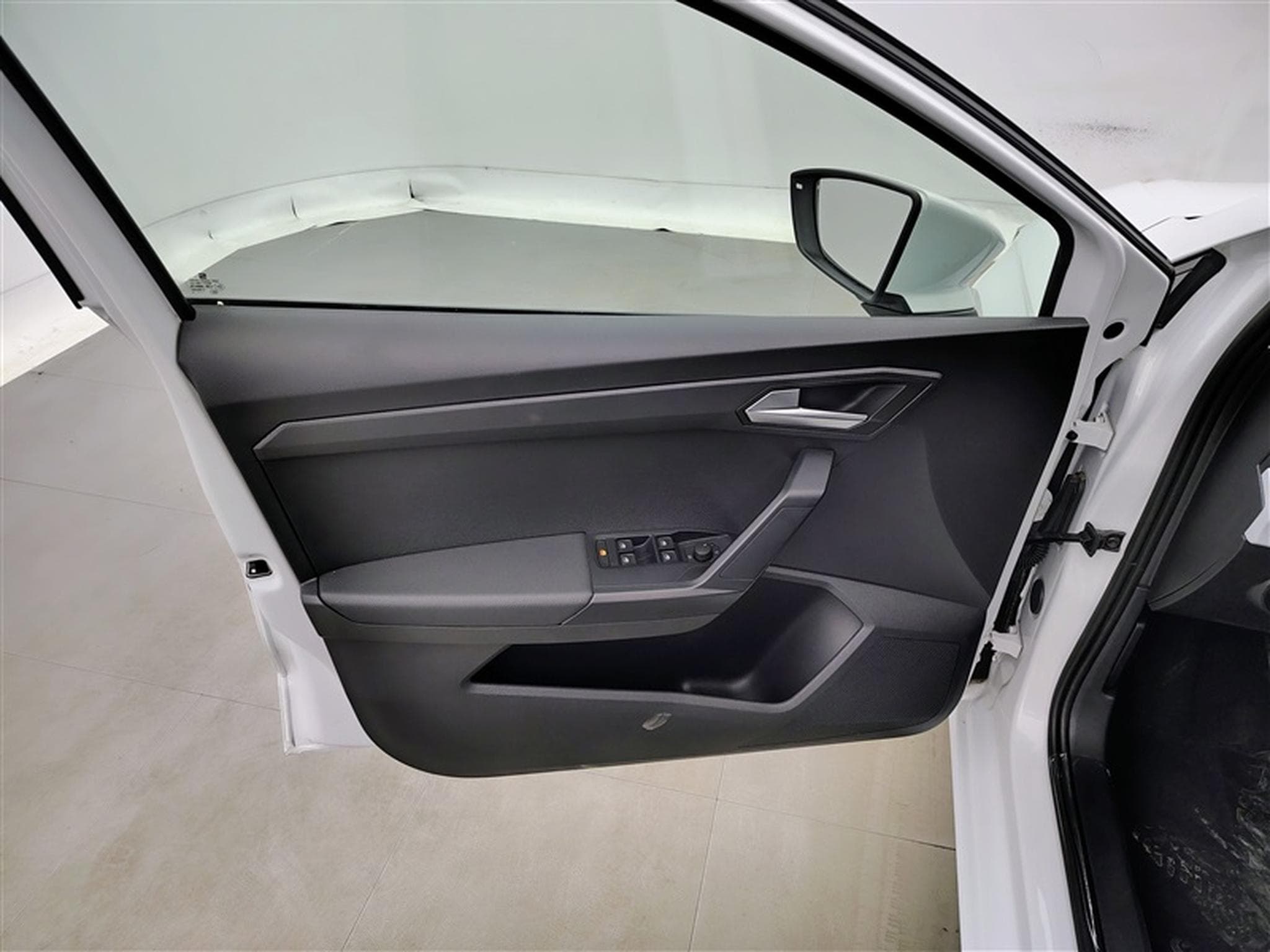 Seat Ibiza 1.0 TSI 95Cv Style FULL LED / ALU / PDC (2024) - Photo 16