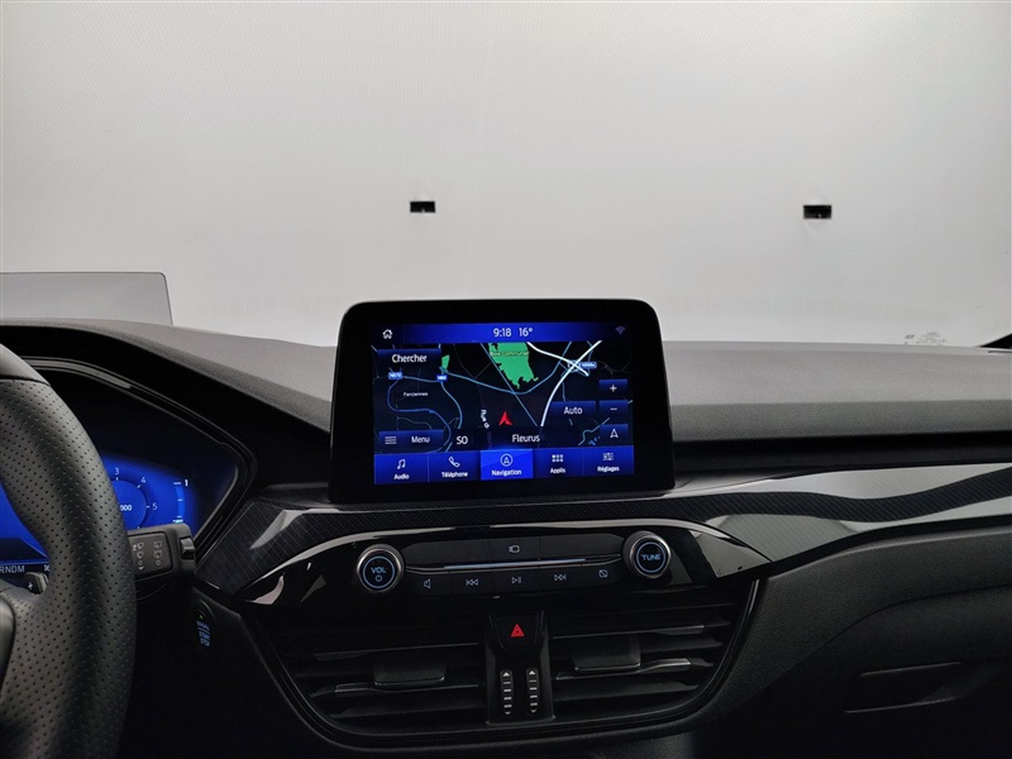 Ford Kuga 2.0 TDCi 120cv PowerShift ST-Line NAVI / FULL LED / CAMERA (2023) - Photo 11
