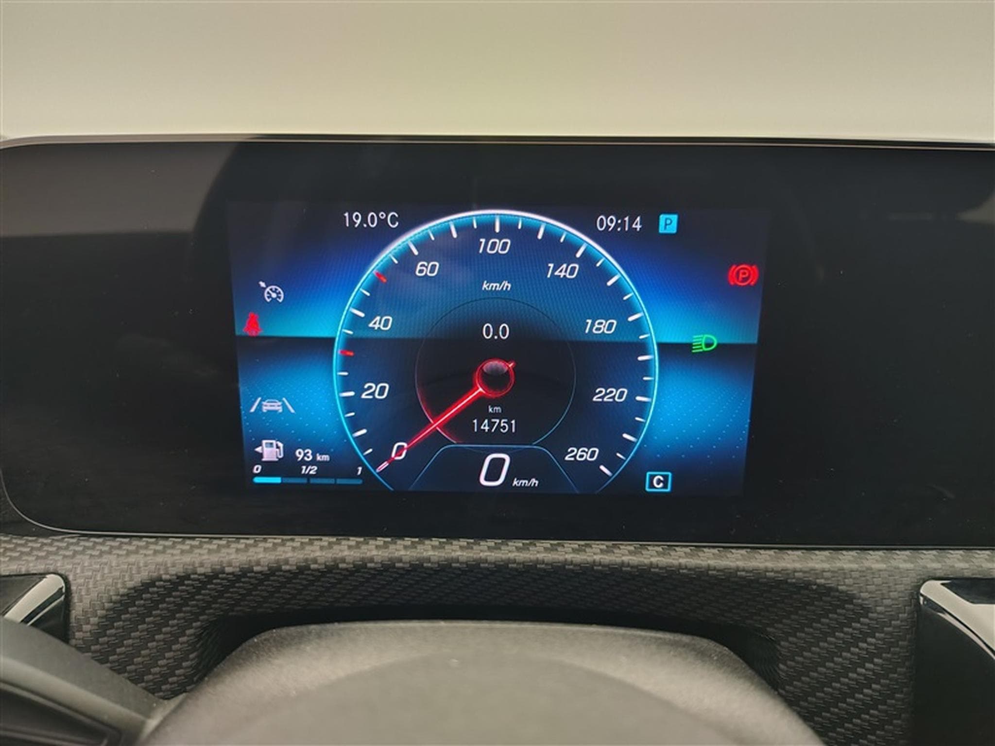 Mercedes A 200 A 200 Business Solution S-CUIR/NAVI/TO PANO/FULL LED/JA (2021) - Photo 10