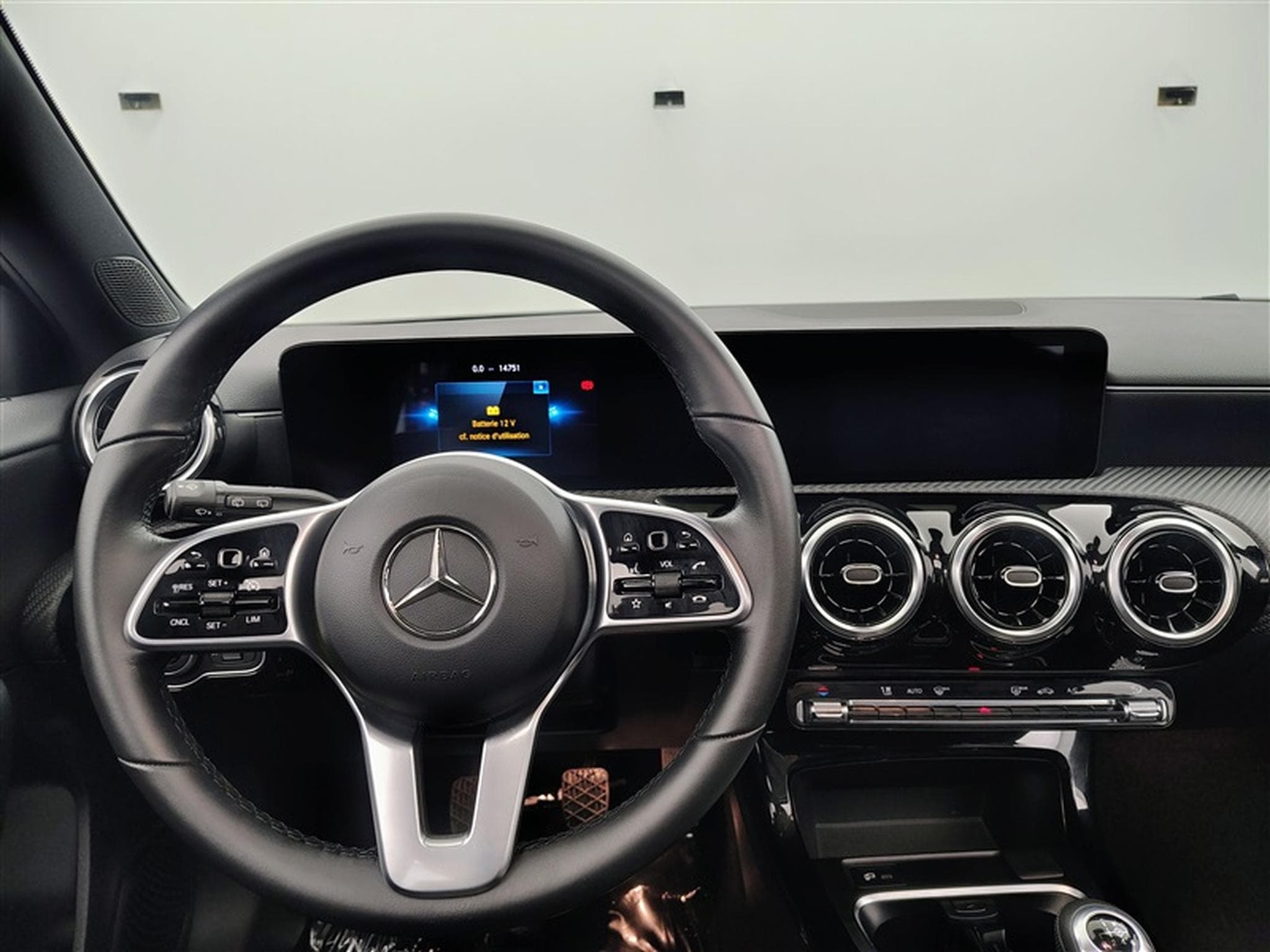 Mercedes A 200 A 200 Business Solution S-CUIR/NAVI/TO PANO/FULL LED/JA (2021) - Photo 9