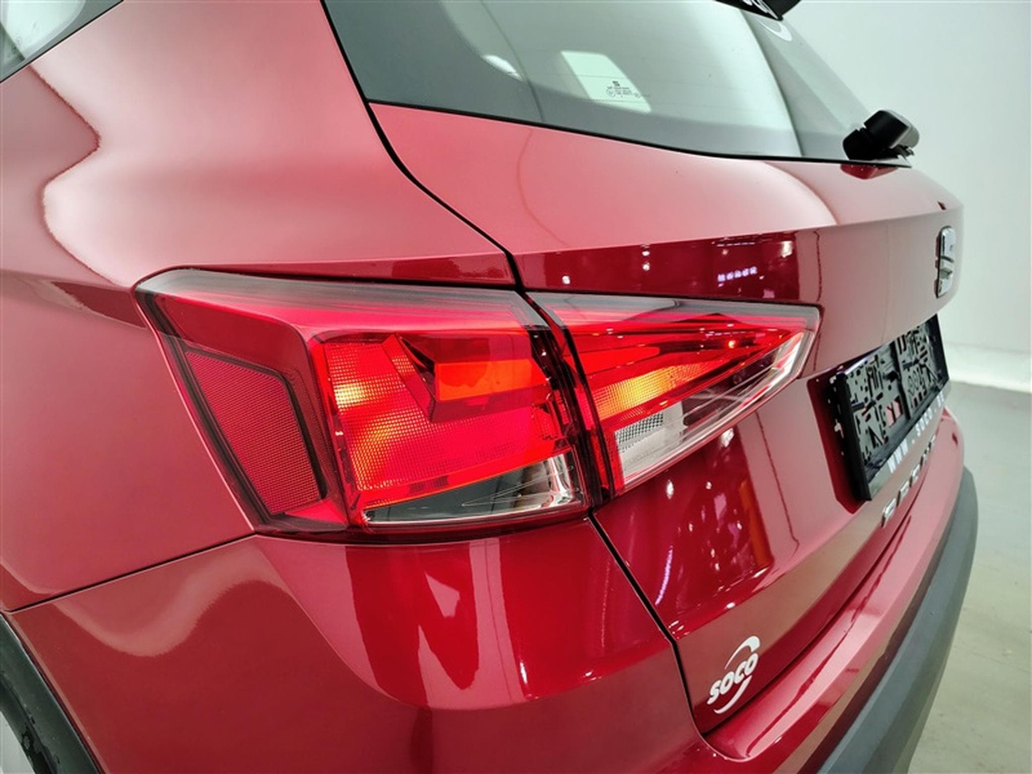 Seat Arona 1.0 TSI Move! Navi DSG (2021) - Photo 16