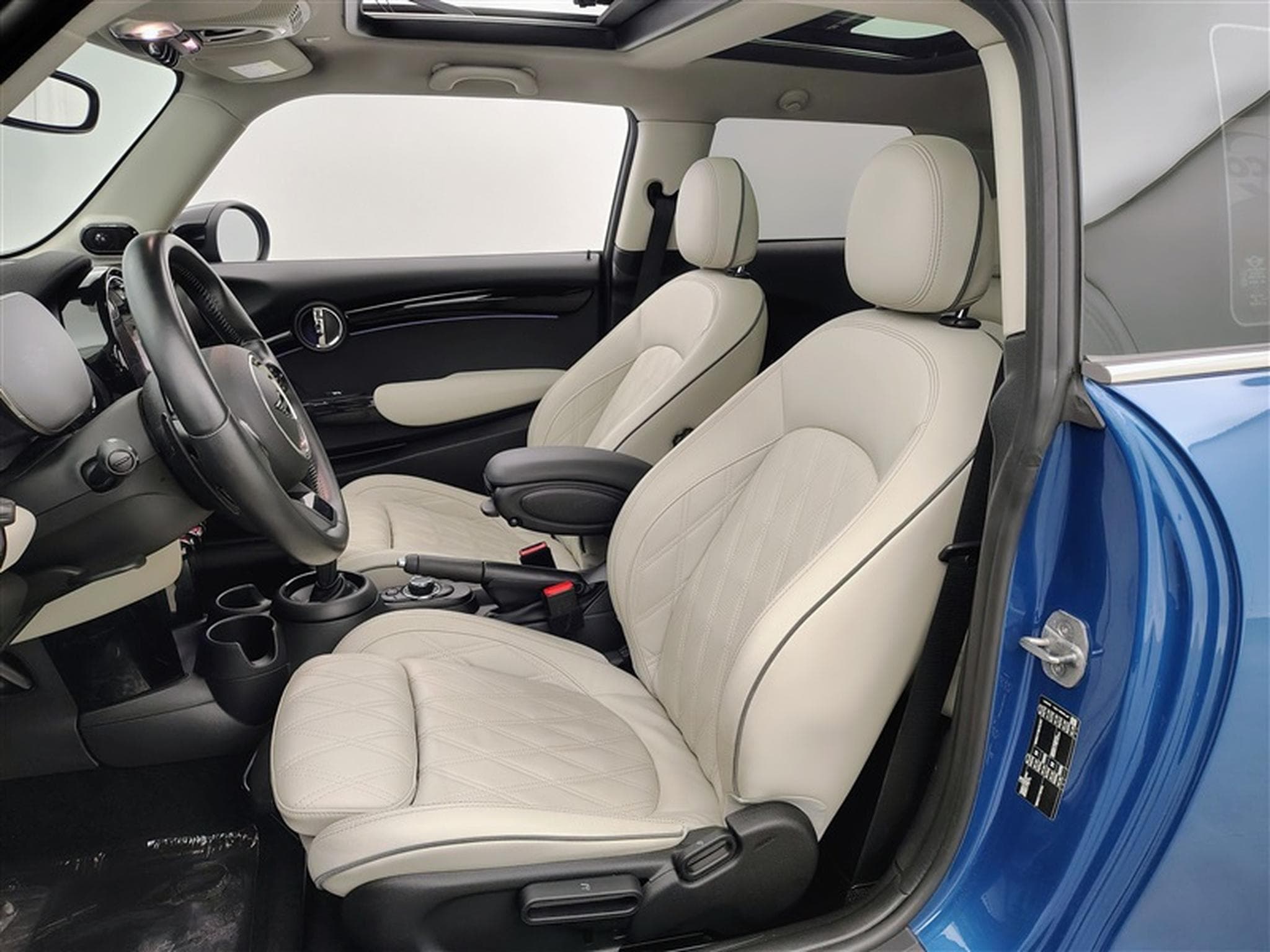MINI Cooper S Coupe 2.0i Cooper S (2022) - Photo 7