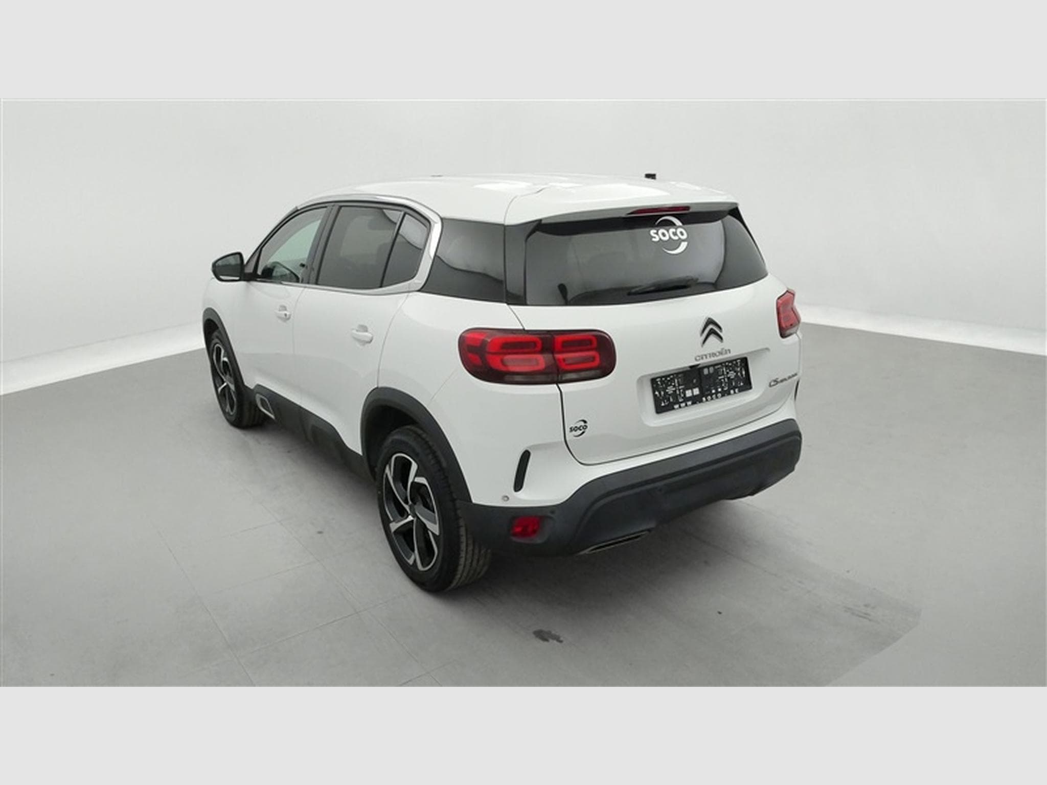 Citroen C5 Aircross 1.2 PureTech 130cv Feel NAVI / KEYLESS / CAMERA / JA 18" (2020) - Photo 2