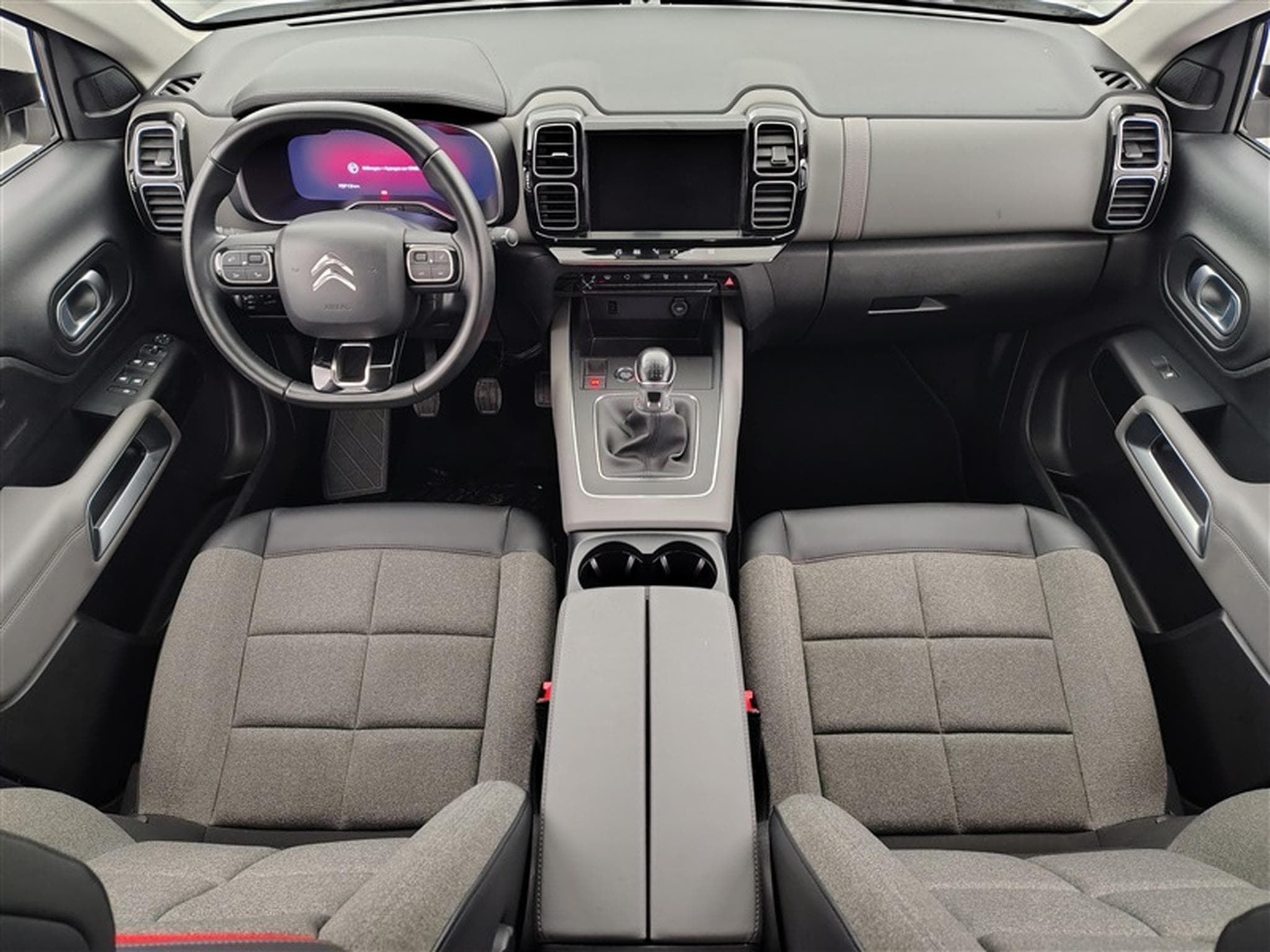 Citroen C5 Aircross 1.2 PureTech 130cv Feel NAVI / KEYLESS / CAMERA / JA 18" (2020) - Photo 8
