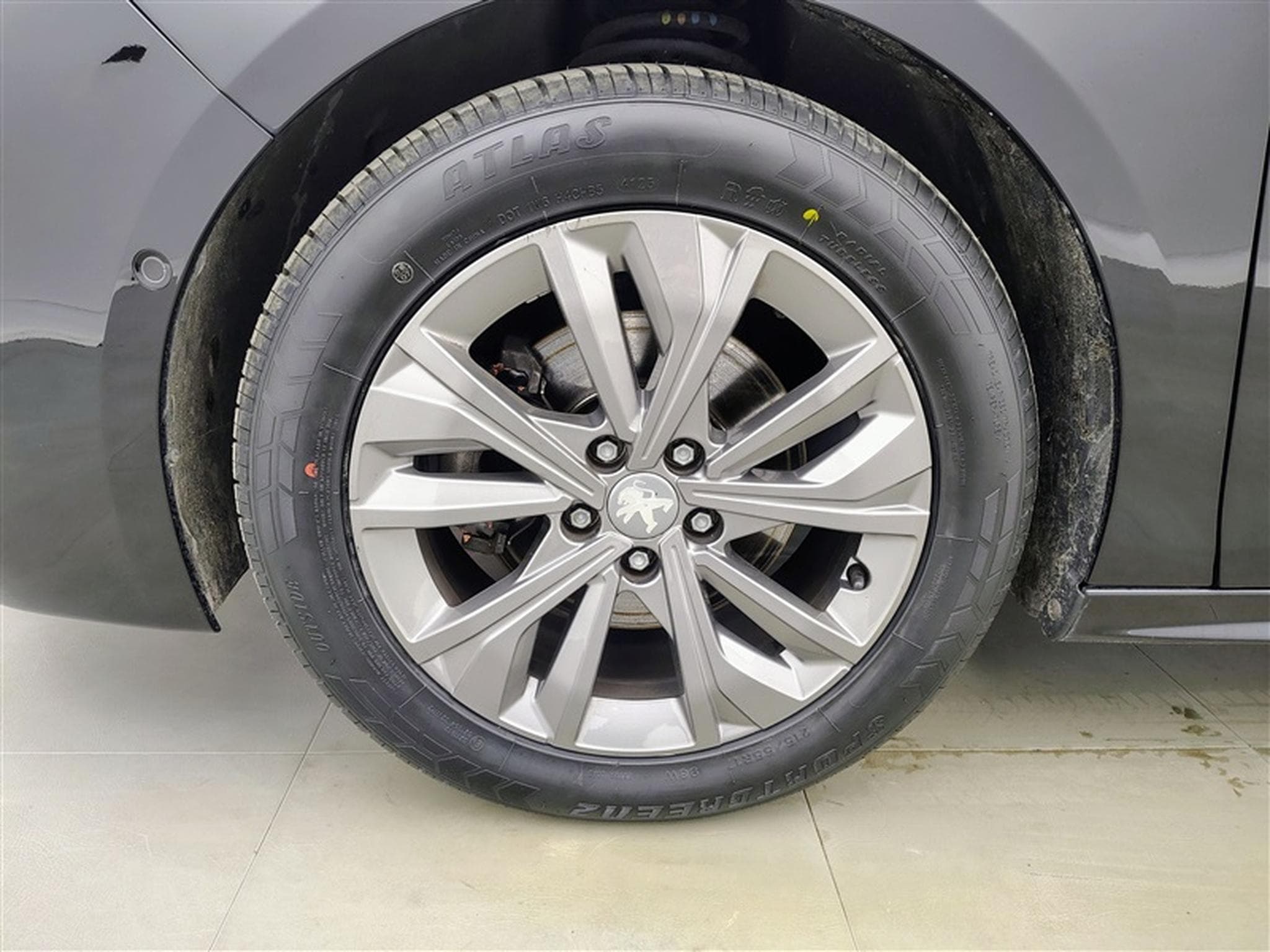 Peugeot 508 SW 1.2 PureTech Allure Pack Navi / Led / PDC av+ar (2022) - Photo 5